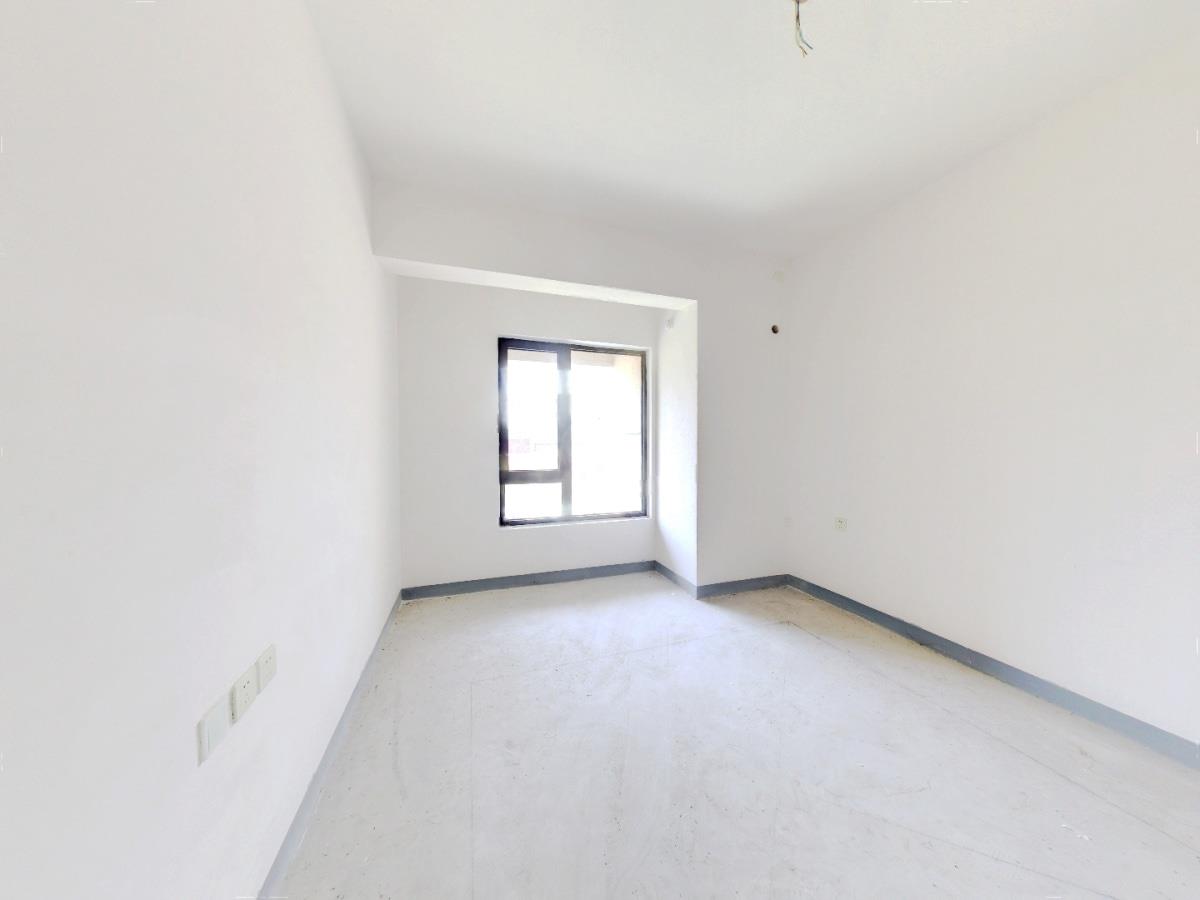 万科城市之光 3室2厅2卫 120m&sup2;