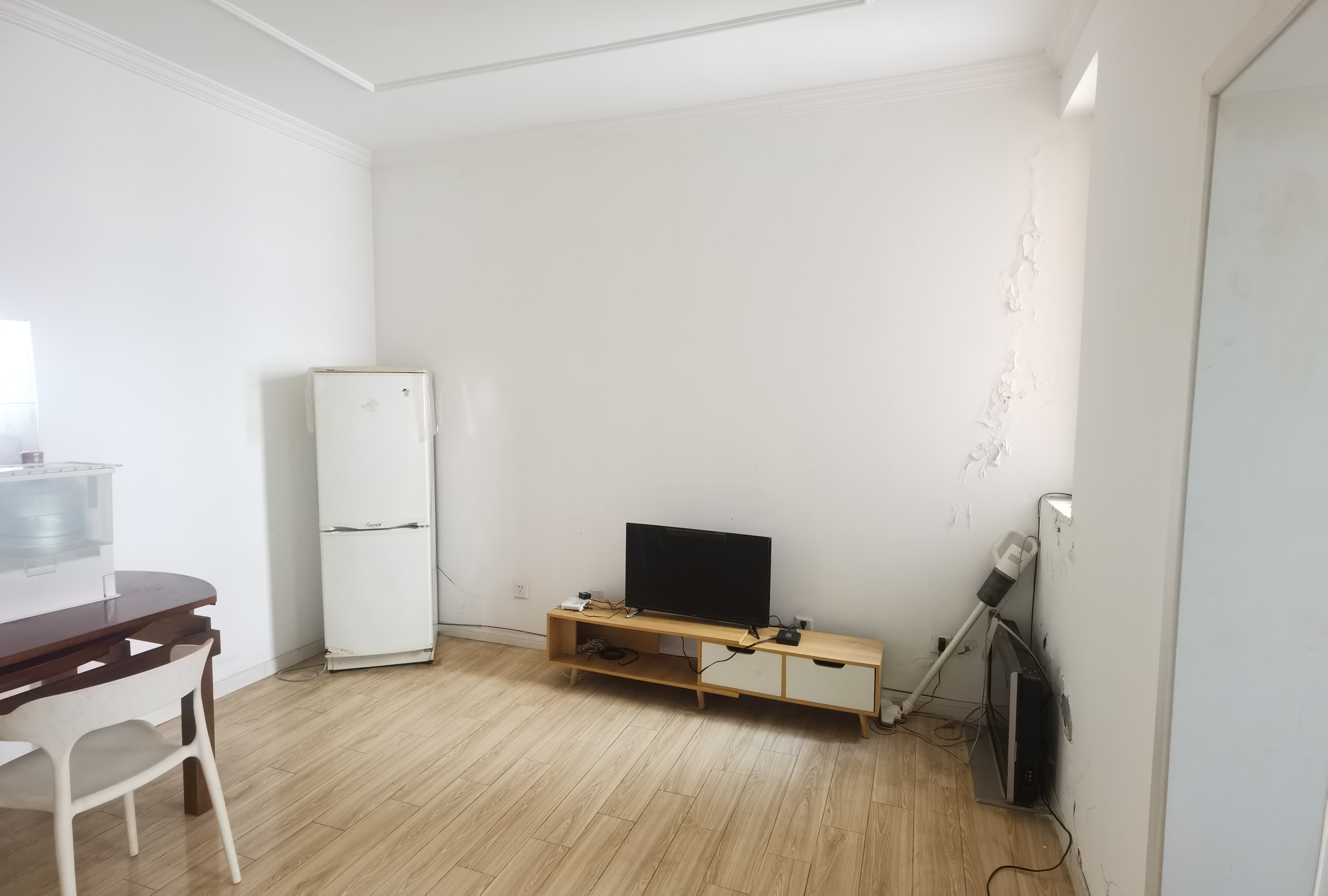 北山花苑 1室1厅1卫 68m²