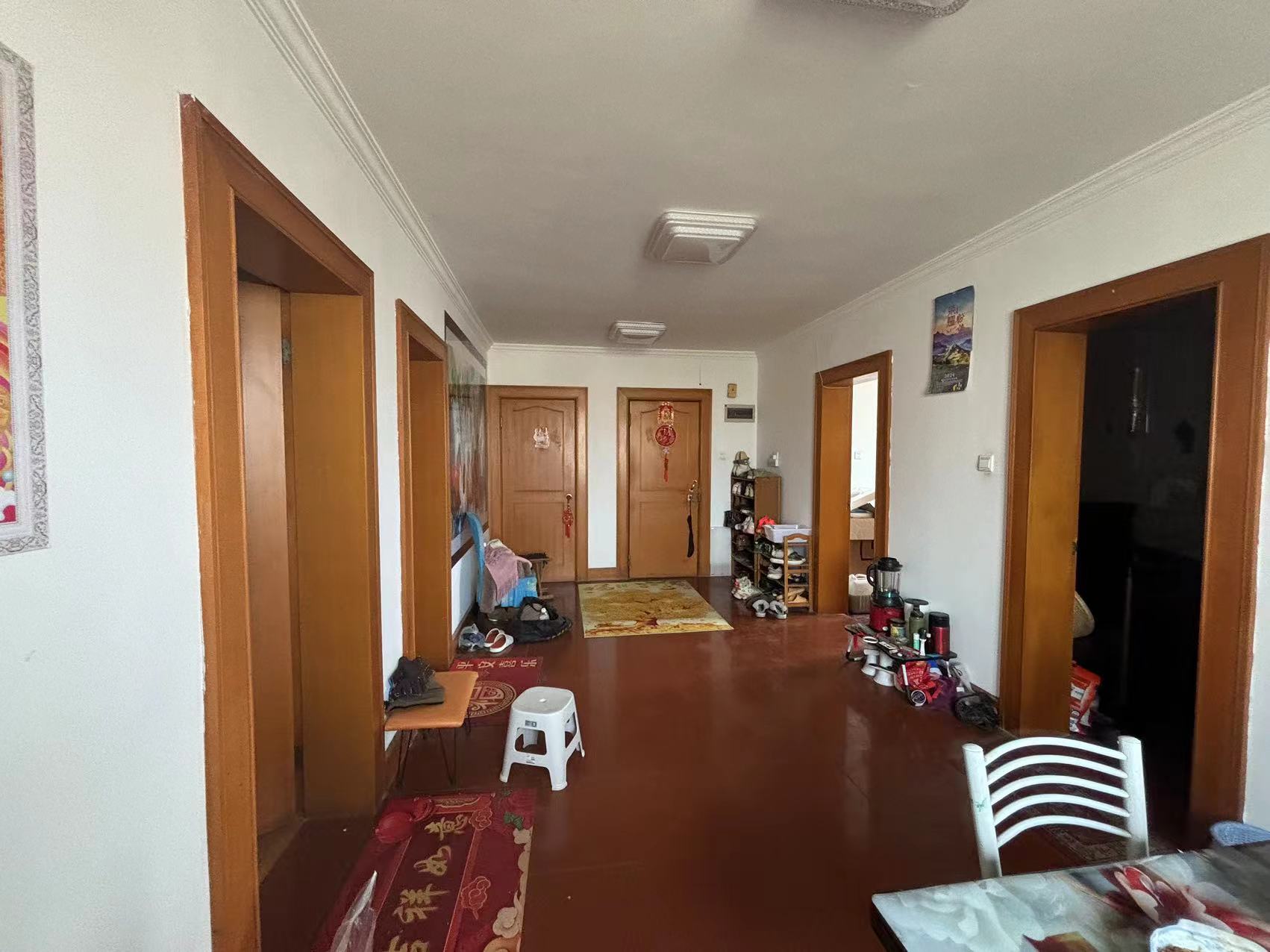 外滩小区 3室1厅1卫 122.00m&sup2;