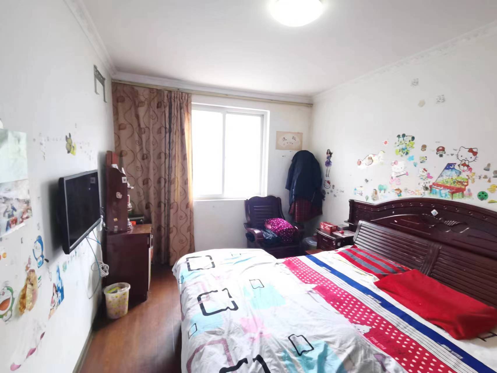 五山家园 3室2厅1卫 135.76m&sup2;
