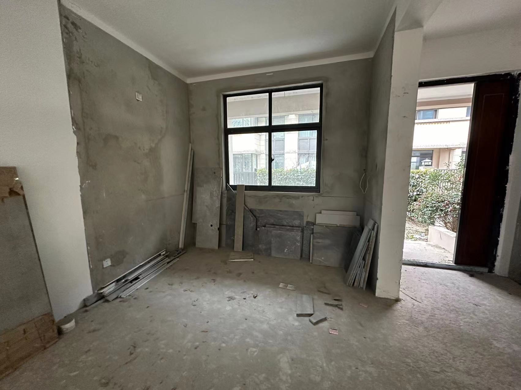 远创紫樾台 5室3厅2卫 190.00m&sup2;