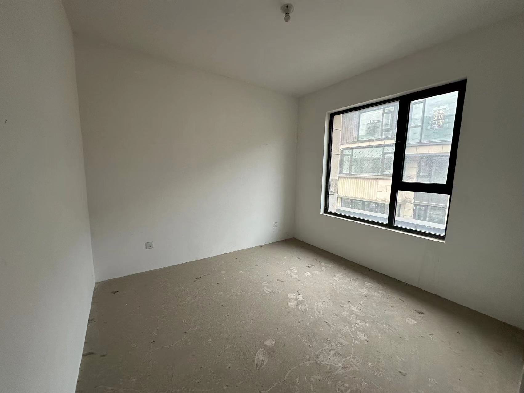 远创紫樾台 5室3厅2卫 190.00m&sup2;