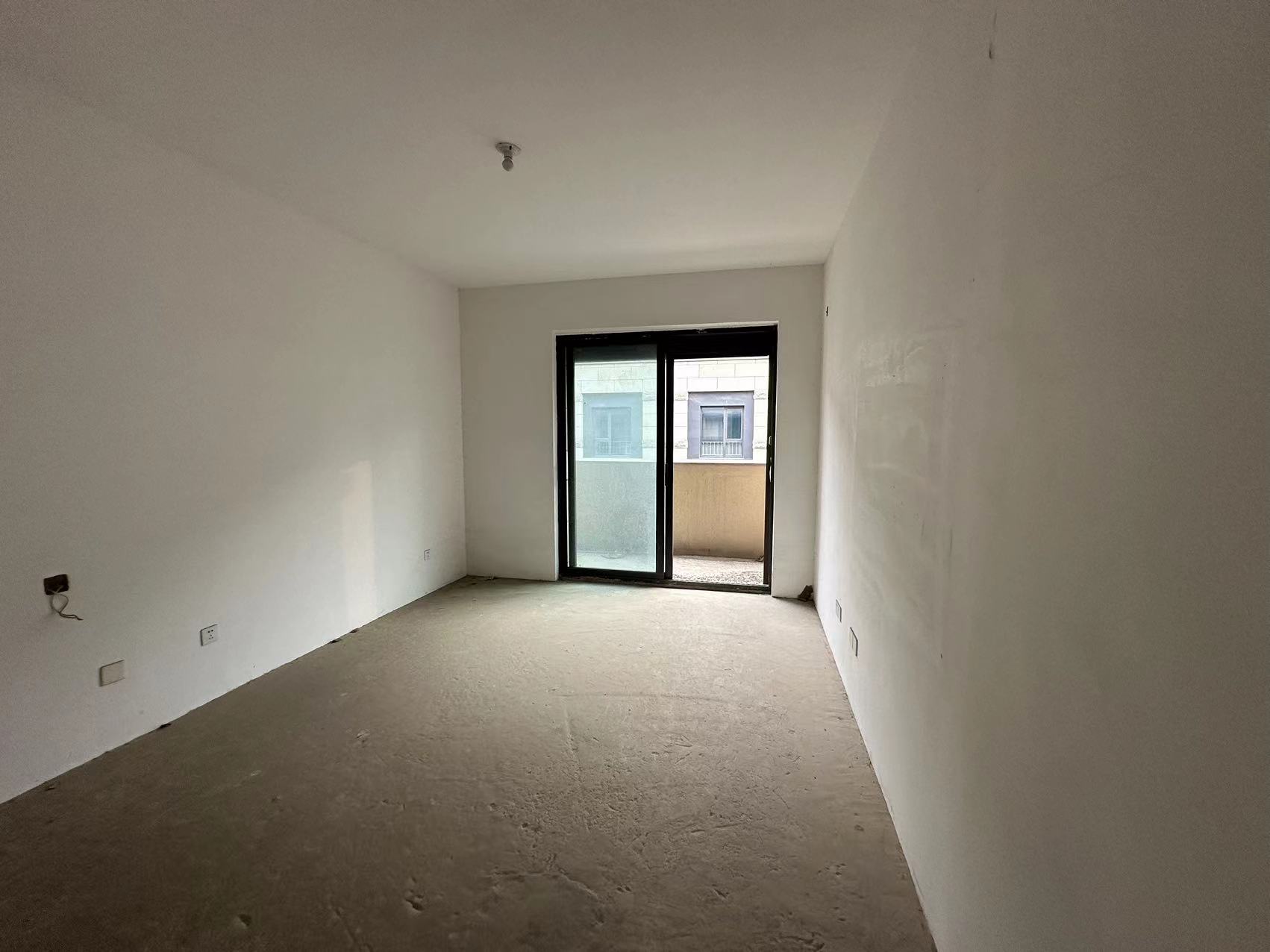 远创紫樾台 5室3厅2卫 190.00m&sup2;