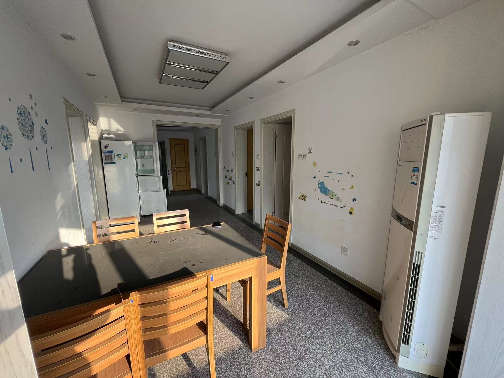 晨苑 3室2厅1卫 125.00m&sup2;