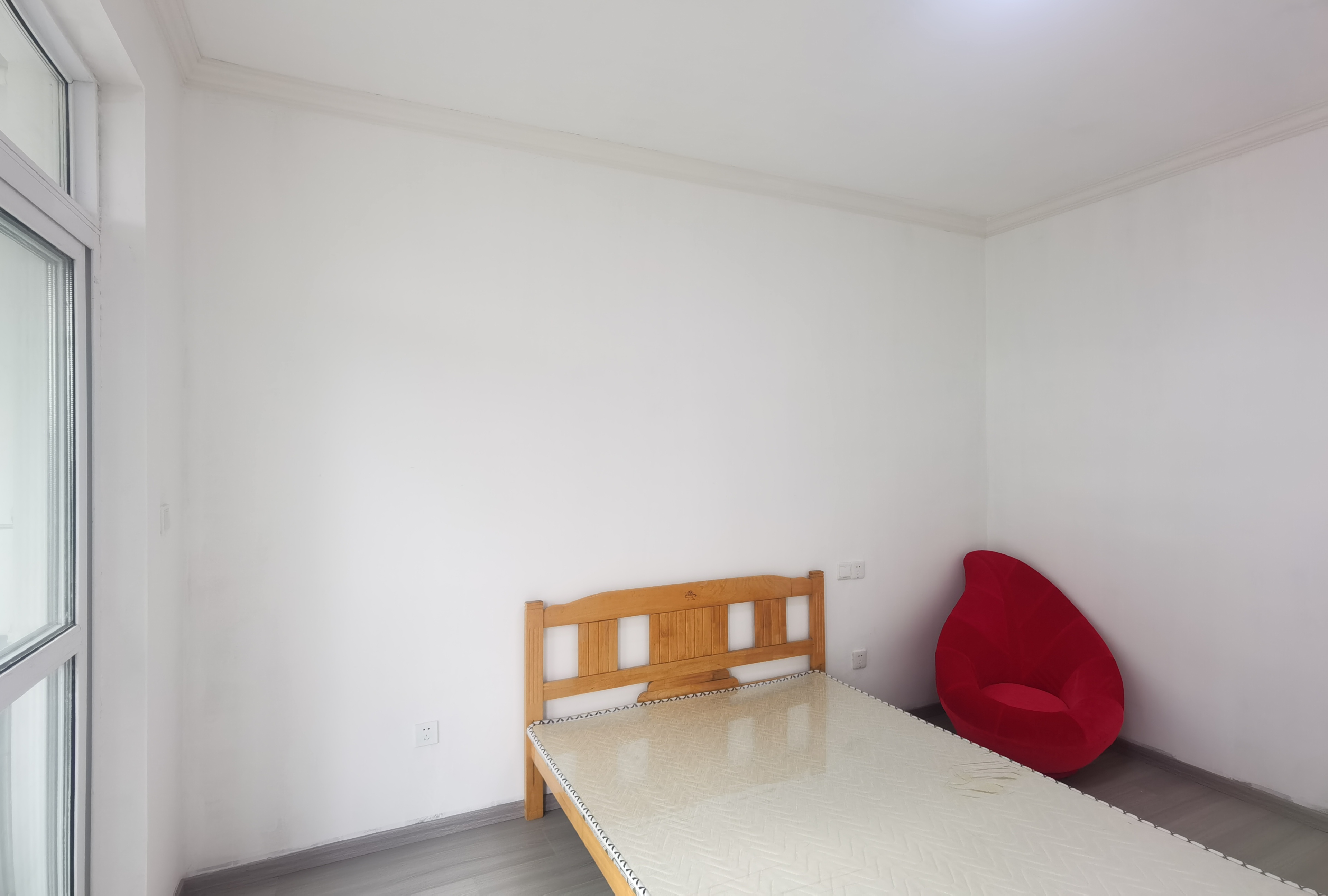 金韵华庭 2室1厅1卫 75m&sup2;