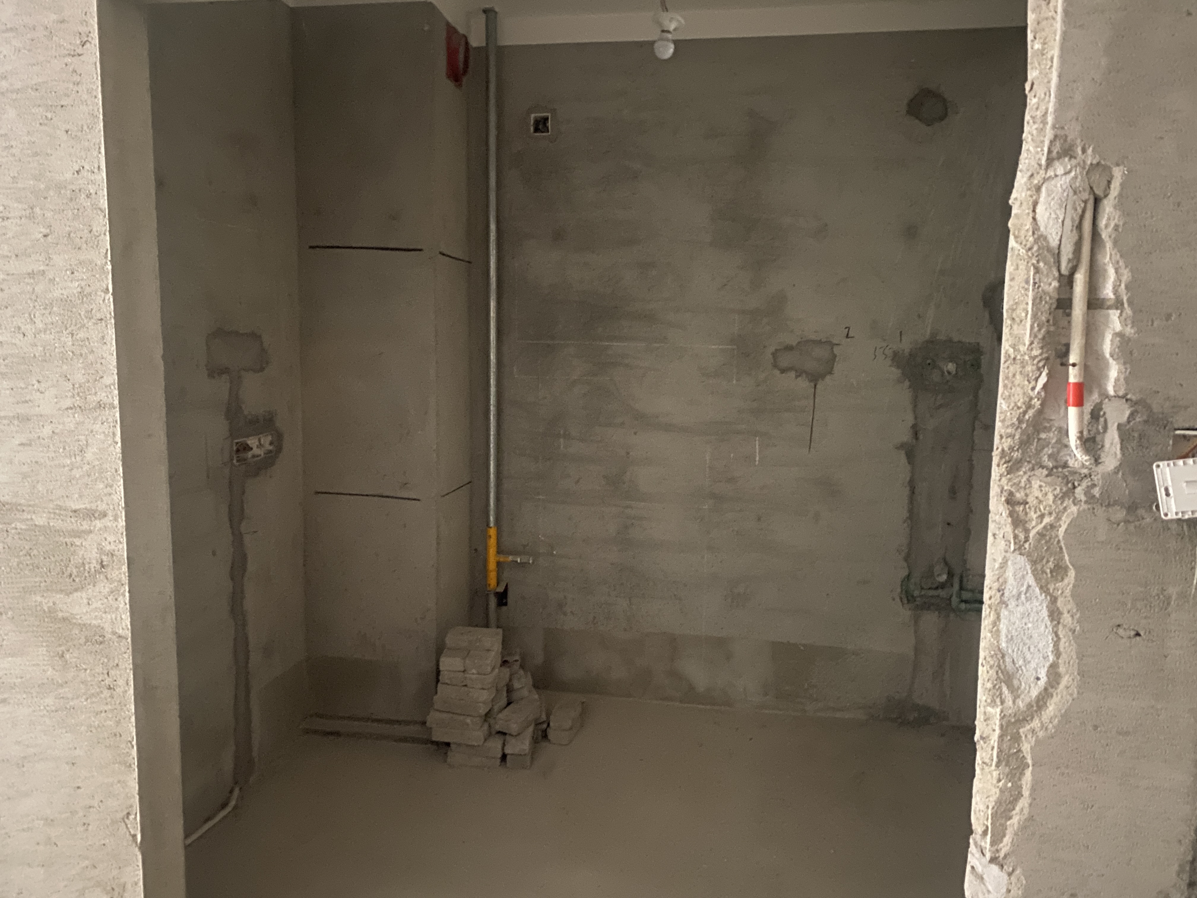 华强城 3室1厅1卫 108m&sup2;