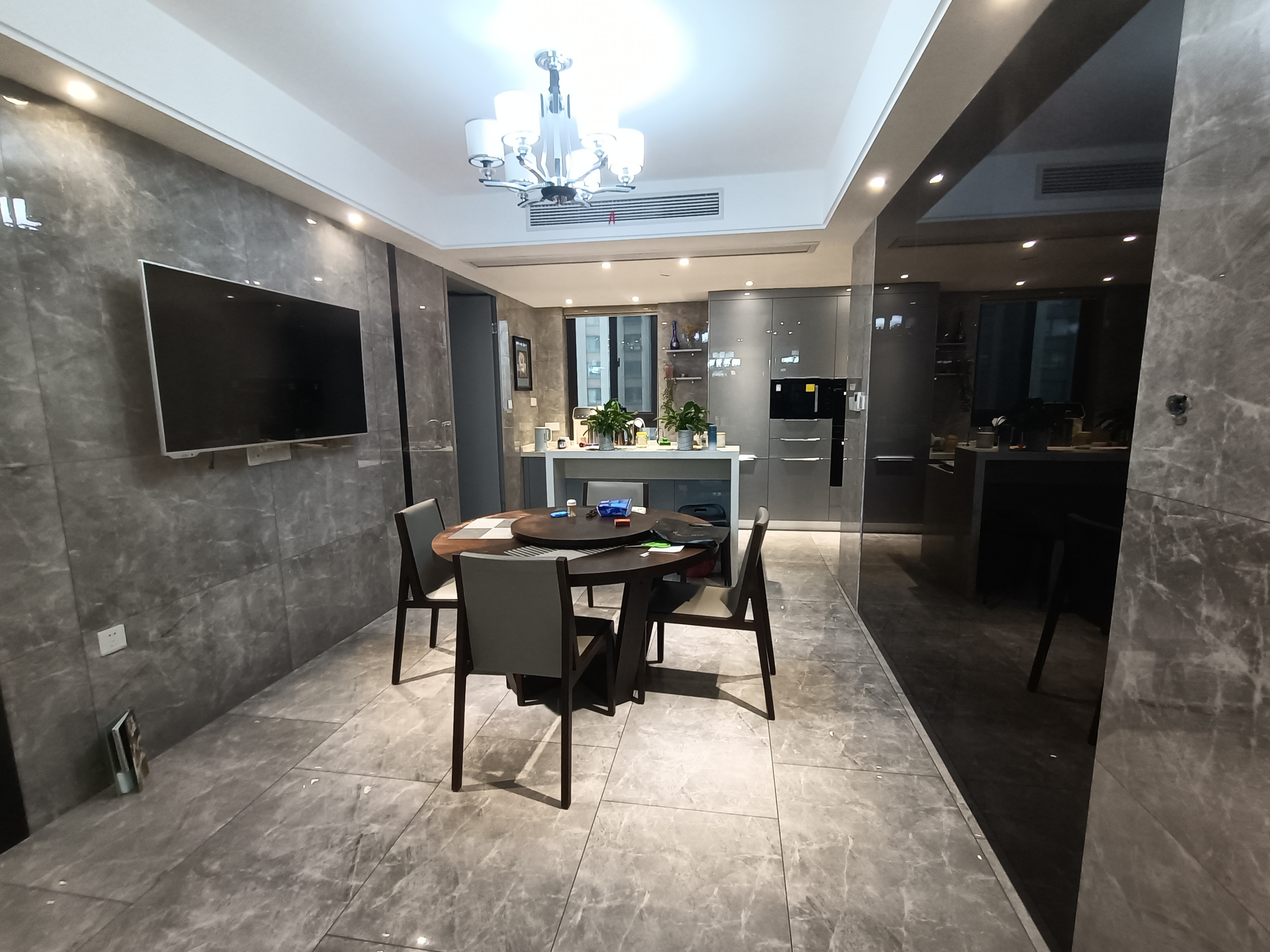 星光耀广场 4室2厅2卫 188.00m²