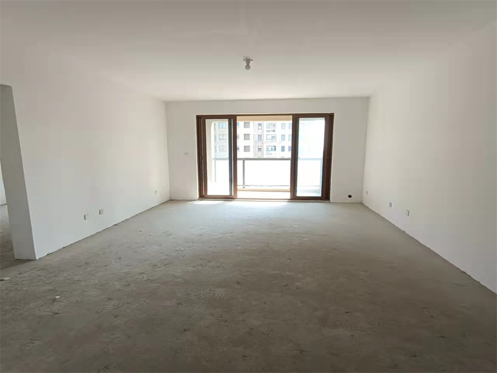吴中豪景华庭 4室2厅3卫 180m²