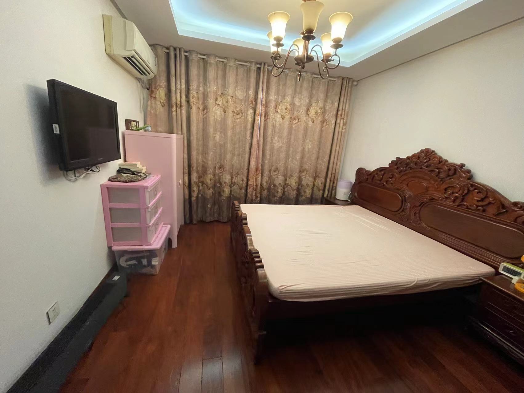 景华城 5室2厅2卫 98.27m&sup2;