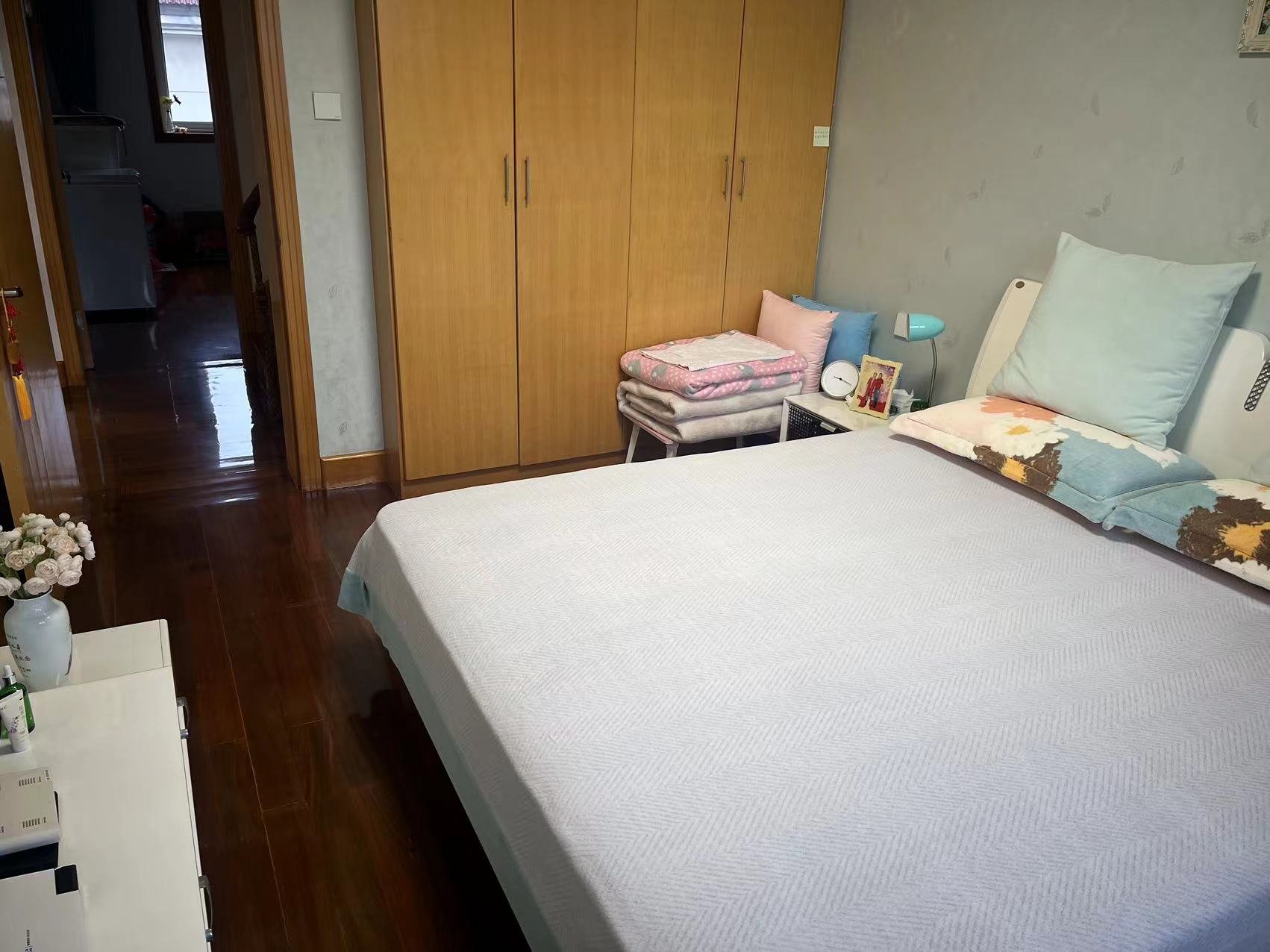 千禧园 4室3厅2卫 120.92m&sup2;