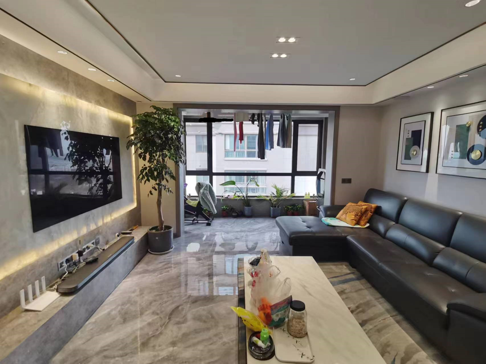 山景水岸 3室2厅1卫 145m&sup2;