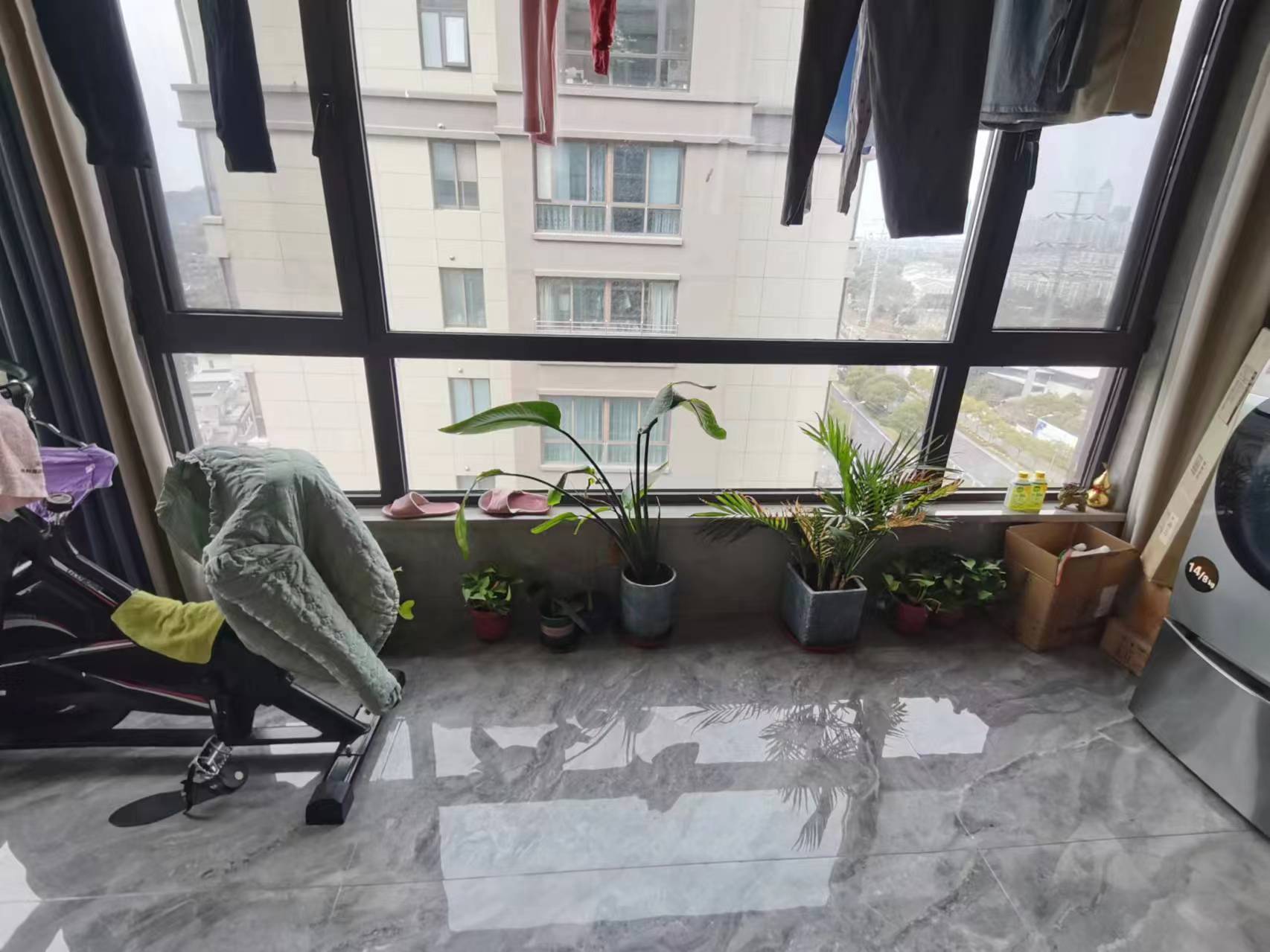 山景水岸 3室2厅1卫 145m&sup2;