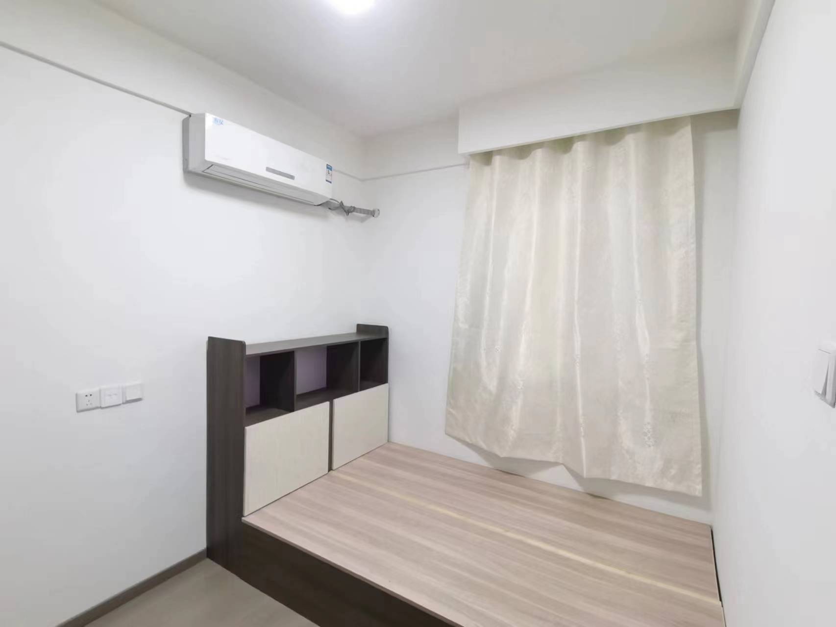 景瑞御府 2室1厅1卫 80.00m&sup2;