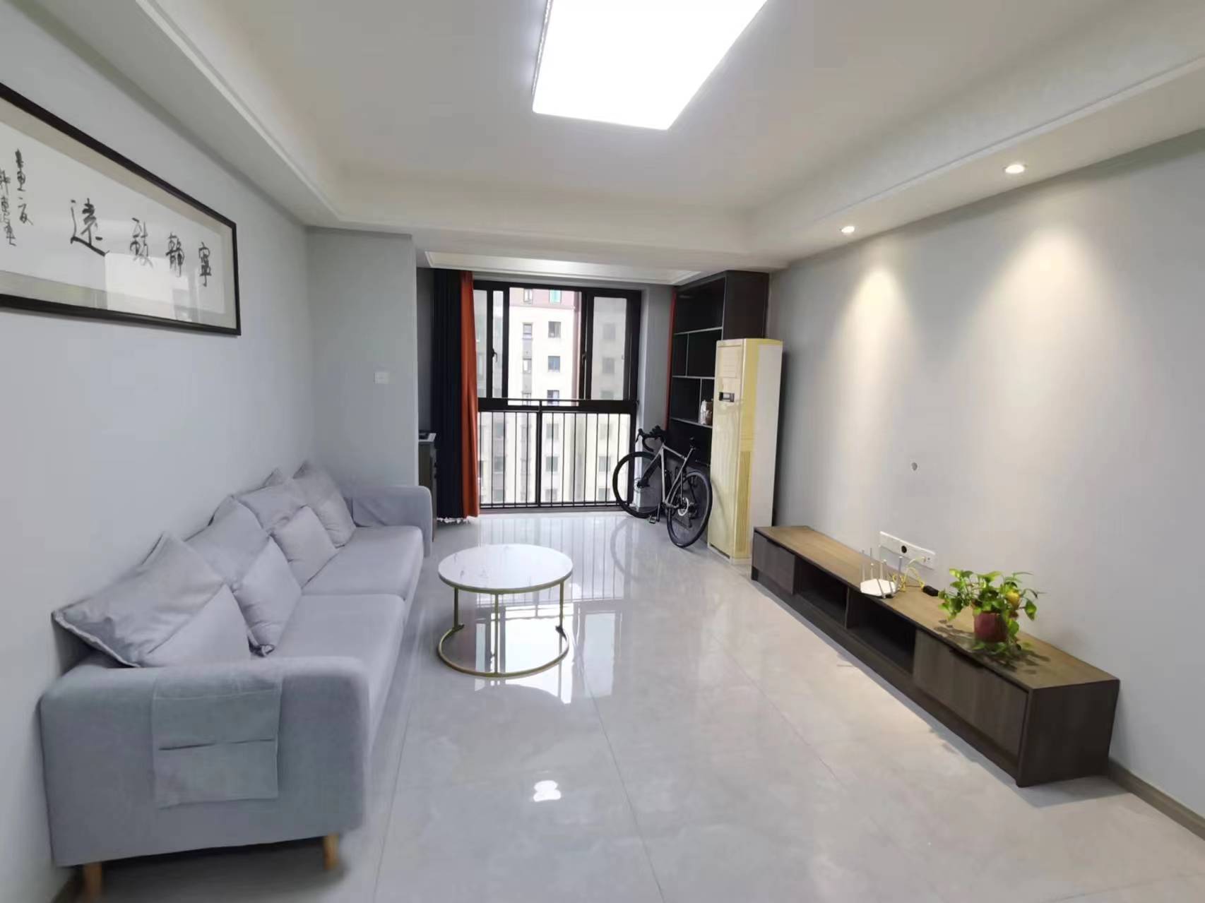 景瑞御府 2室1厅1卫 80.00m&sup2;