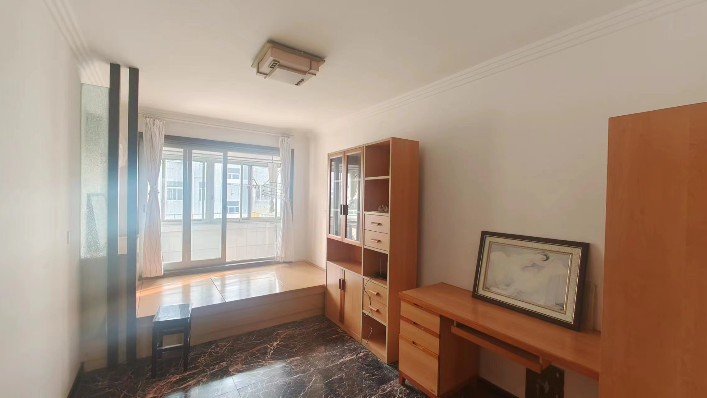 金和小区 3室2厅1卫 130m&sup2;