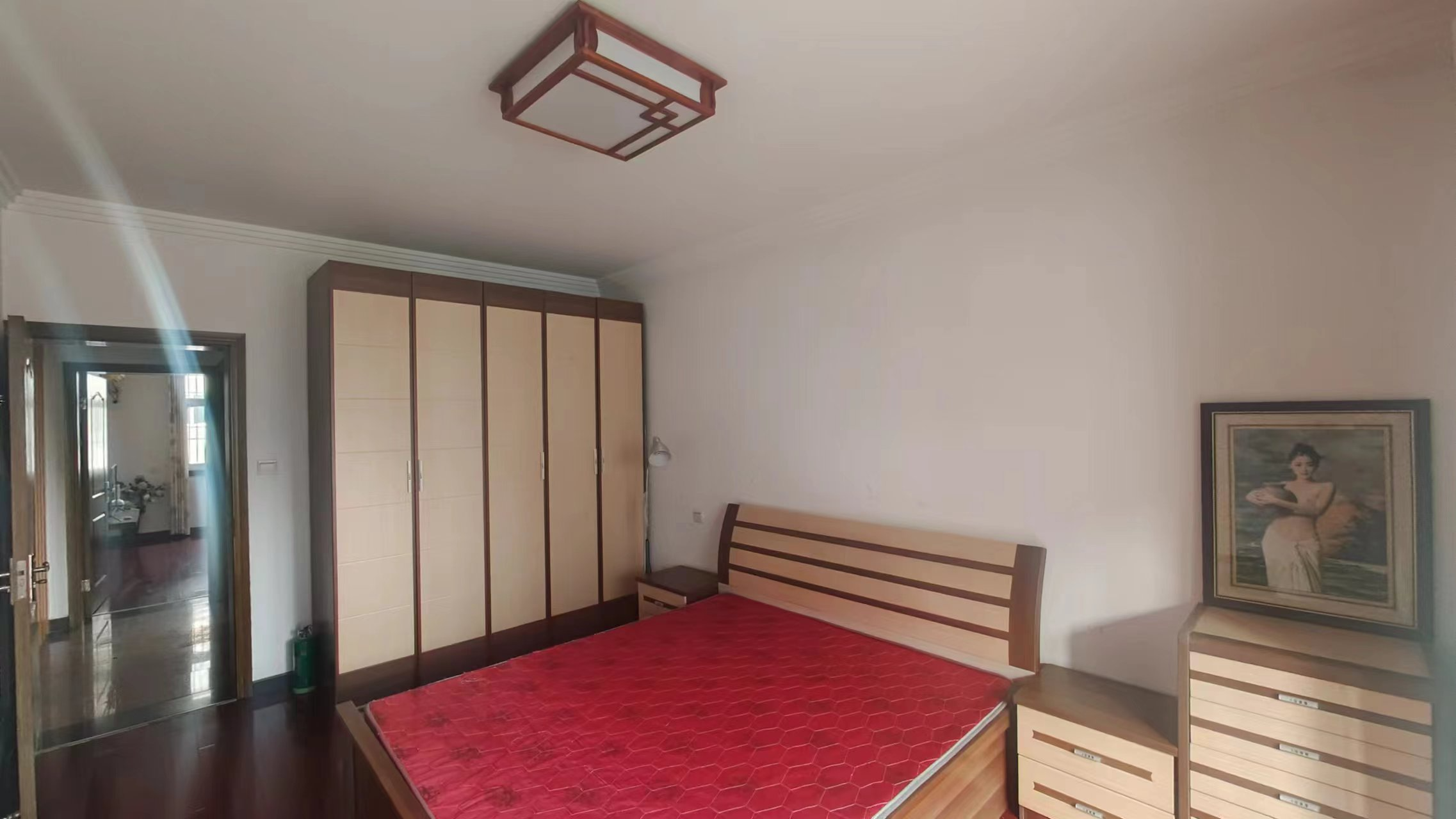 金和小区 3室2厅1卫 130m&sup2;
