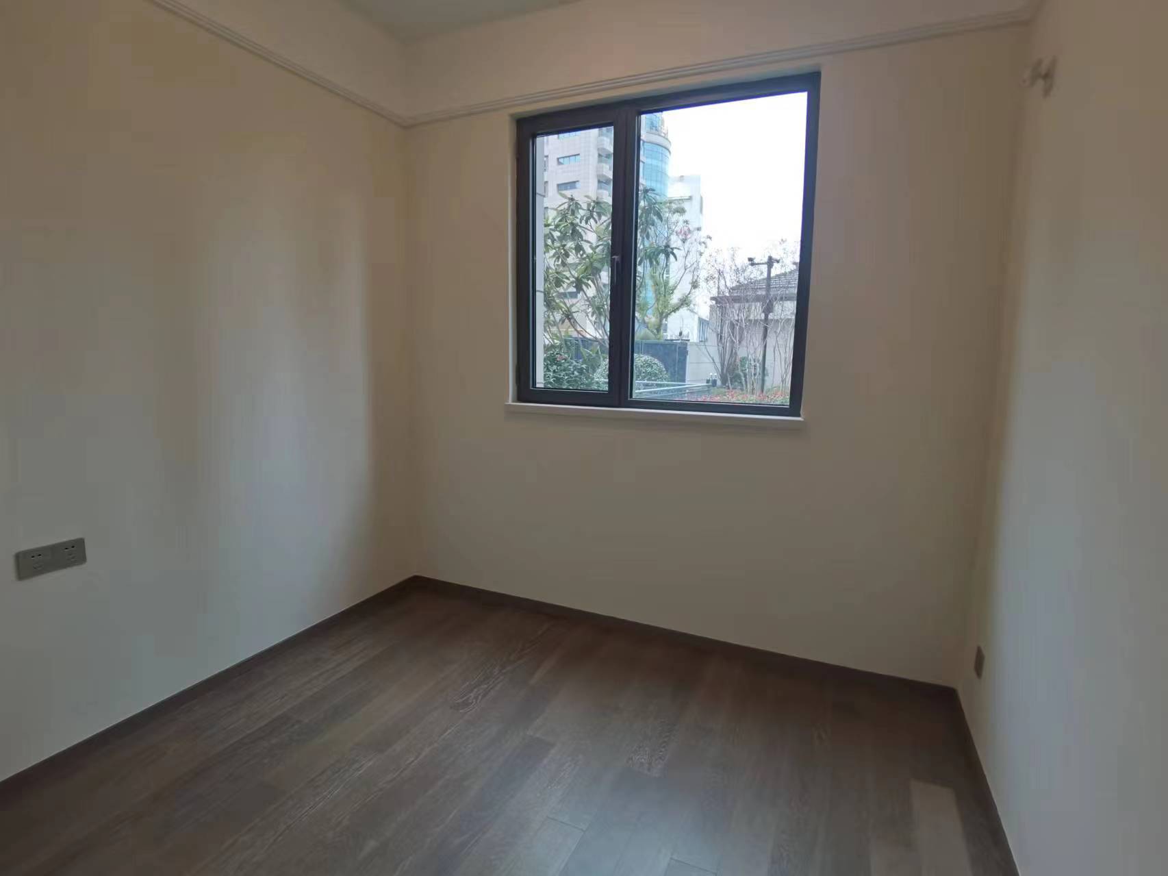 濠悦府 5室3厅3卫 140.00m&sup2;