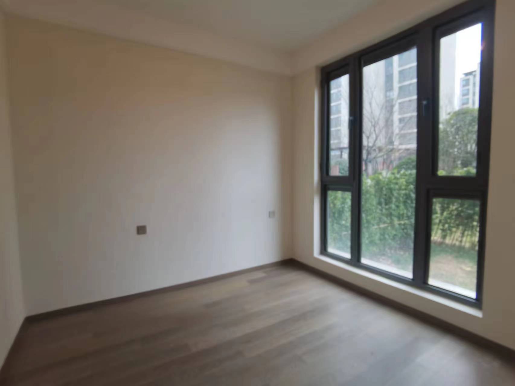 濠悦府 5室3厅3卫 140.00m&sup2;