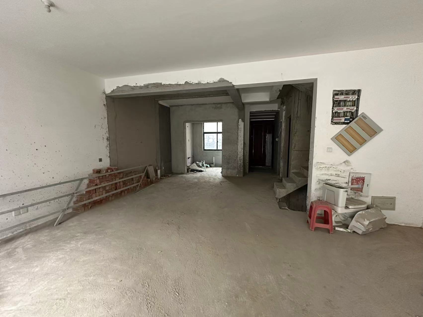 远创紫樾台 5室2厅2卫 359.80m&sup2;