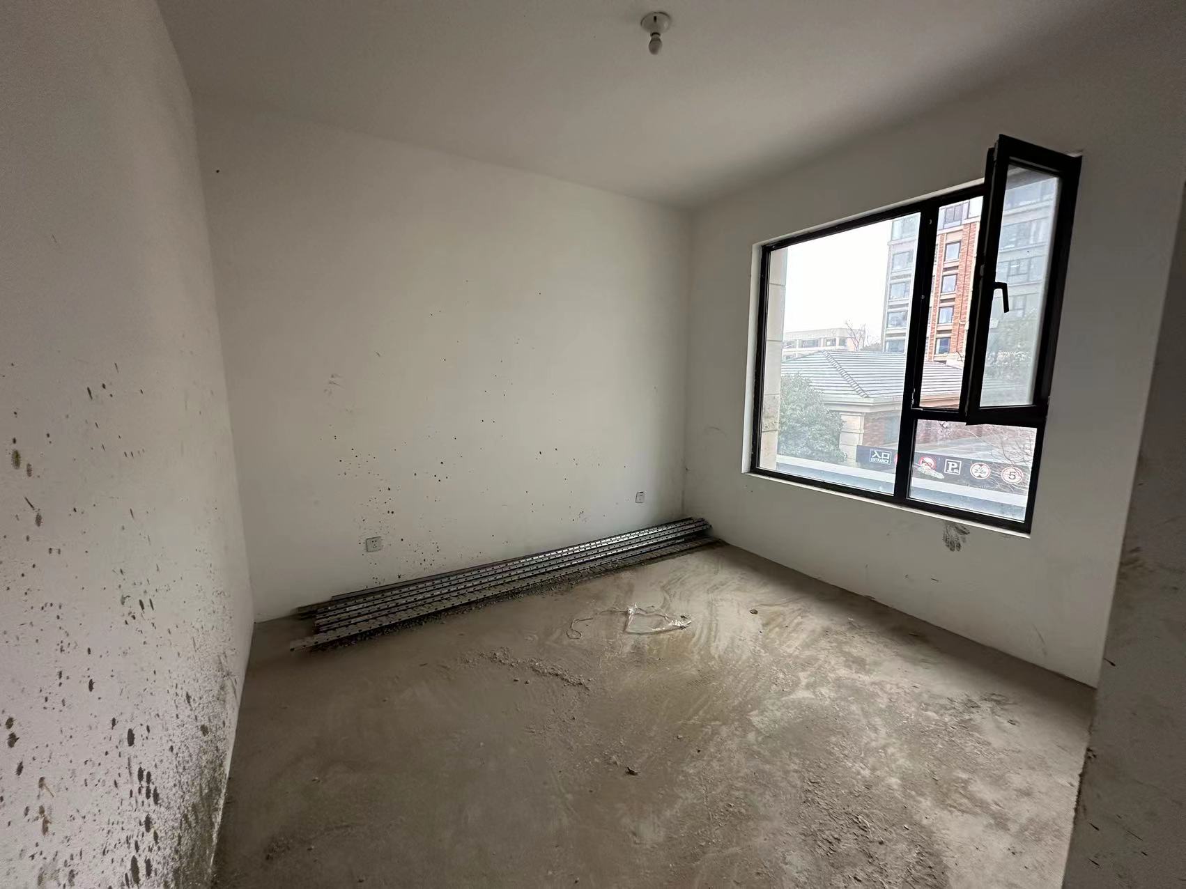 远创紫樾台 5室2厅2卫 359.80m&sup2;