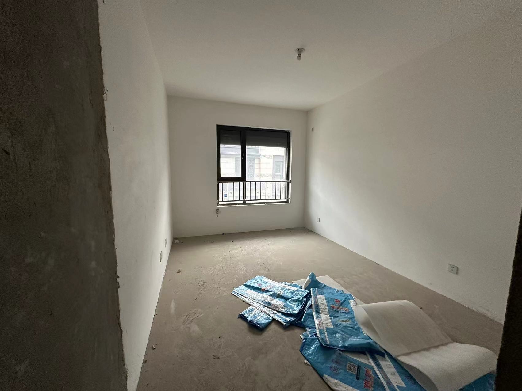远创紫樾台 5室2厅2卫 359.80m&sup2;