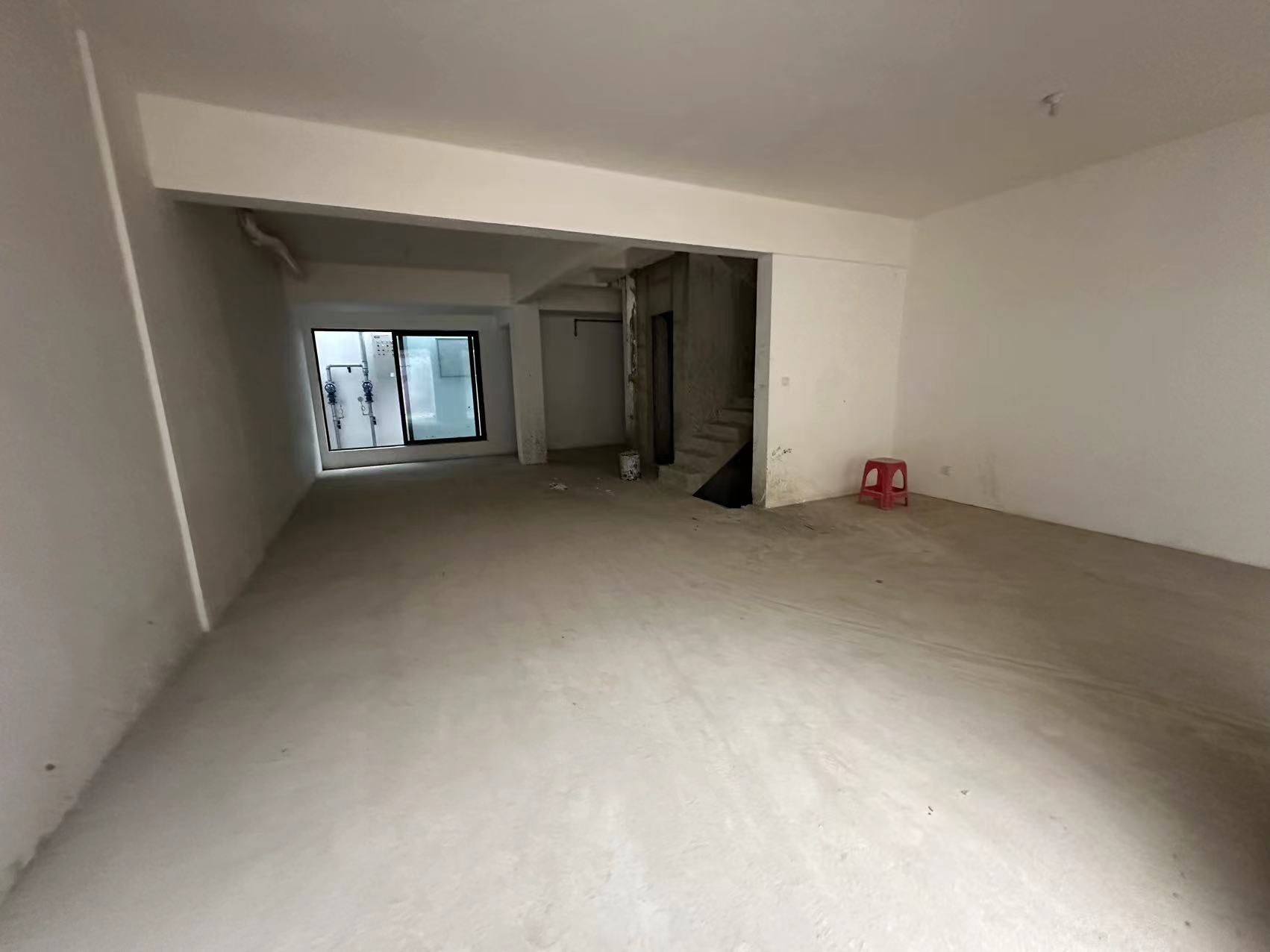 远创紫樾台 5室2厅2卫 359.80m&sup2;