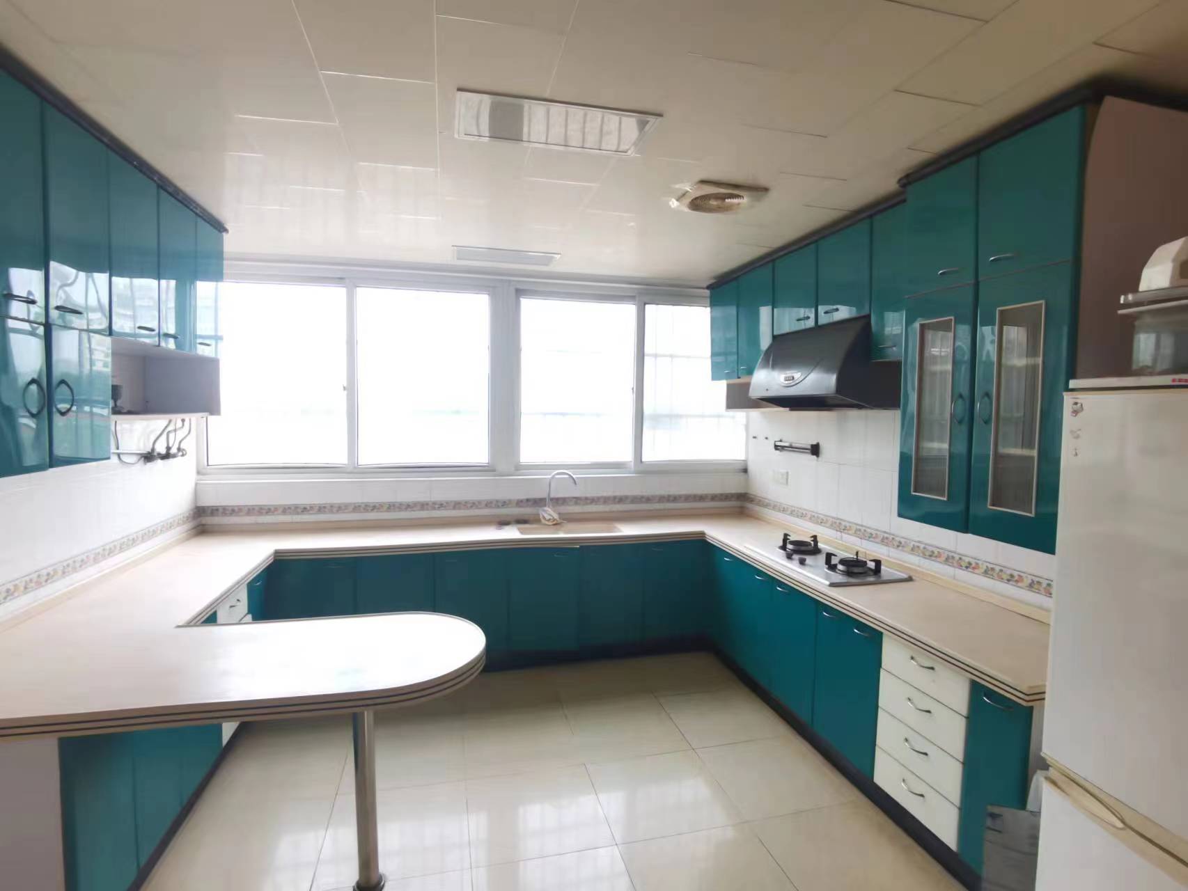 金鑫苑 3室2厅2卫 165m&sup2;