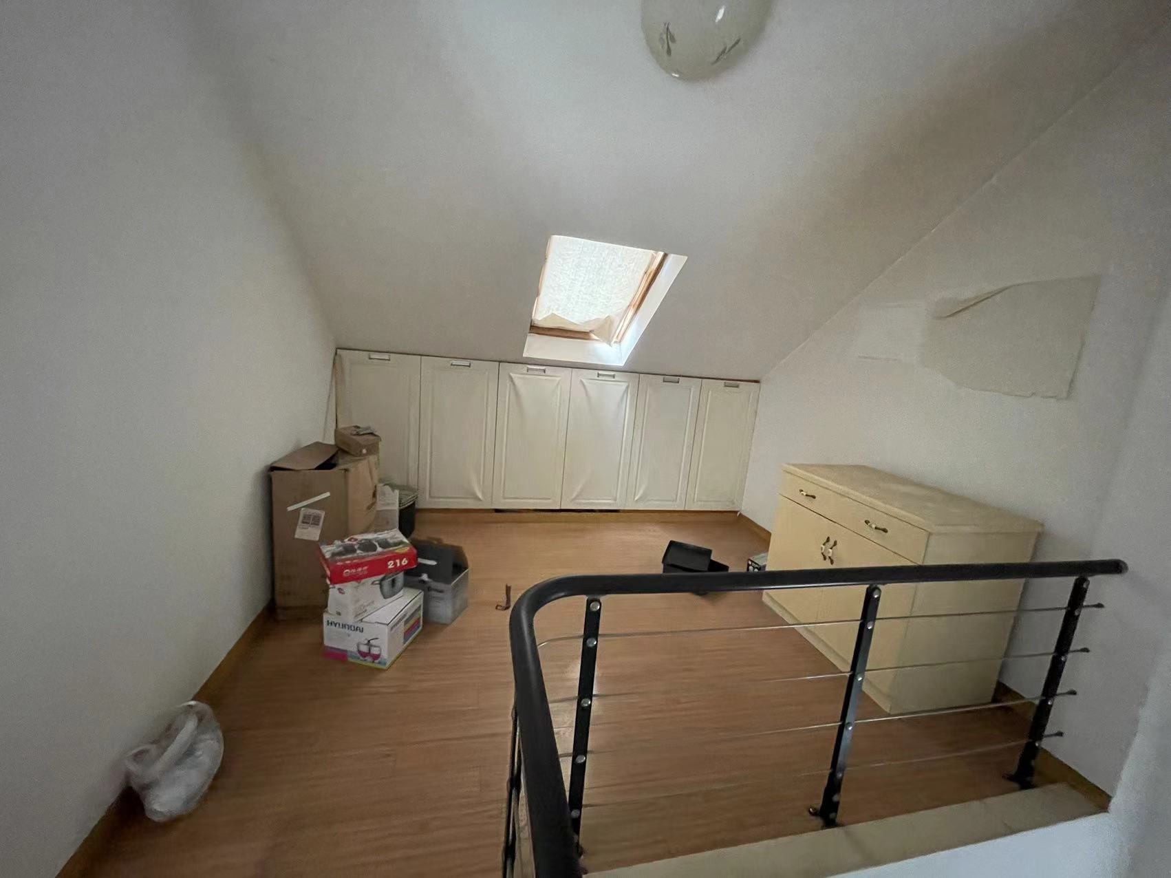 春晖花园 4室3厅2卫 185.57m&sup2;