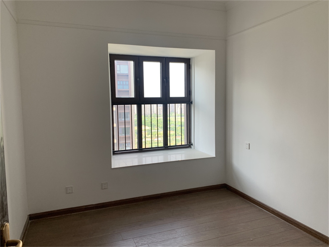 碧桂园时代悦城 4室2厅3卫 190m&sup2;