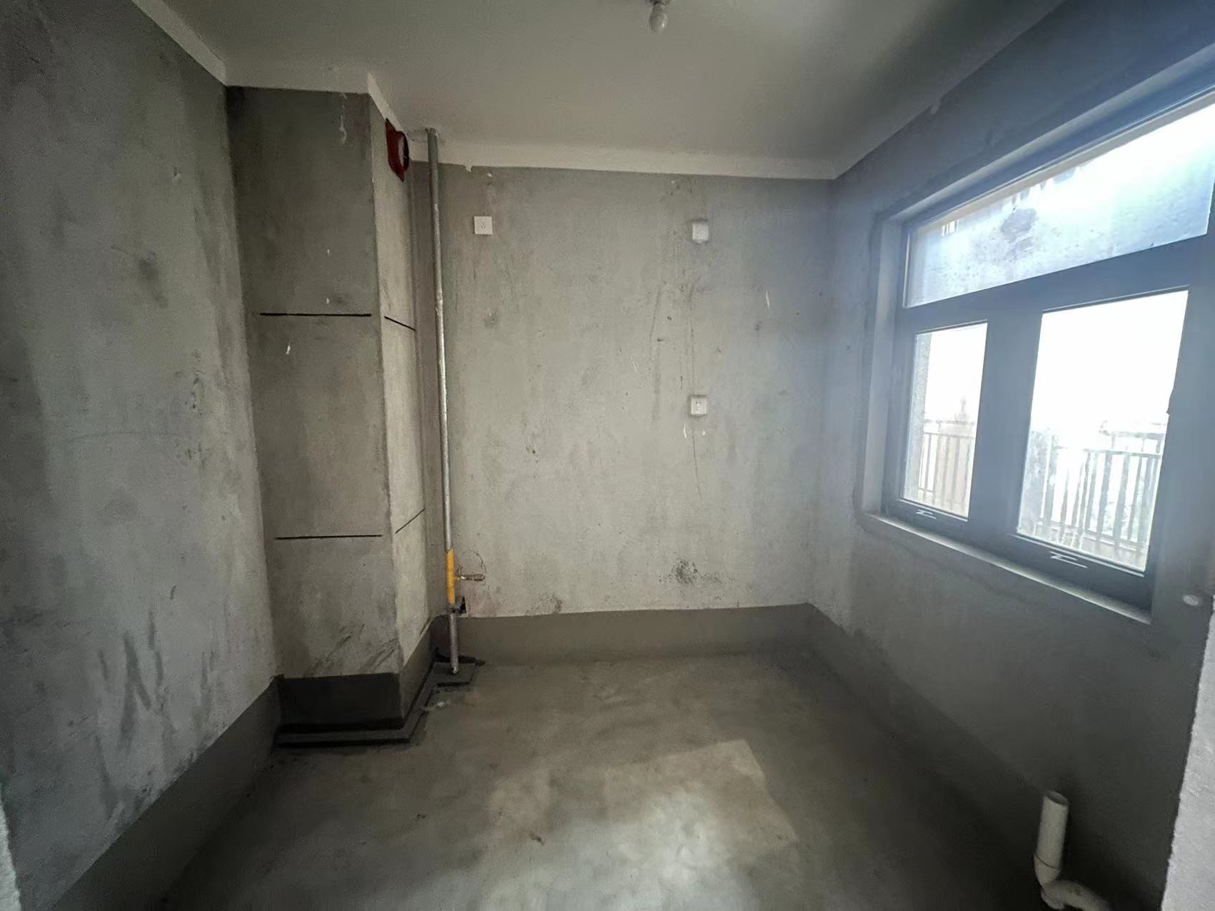 华强城 3室2厅1卫 109.5m&sup2;