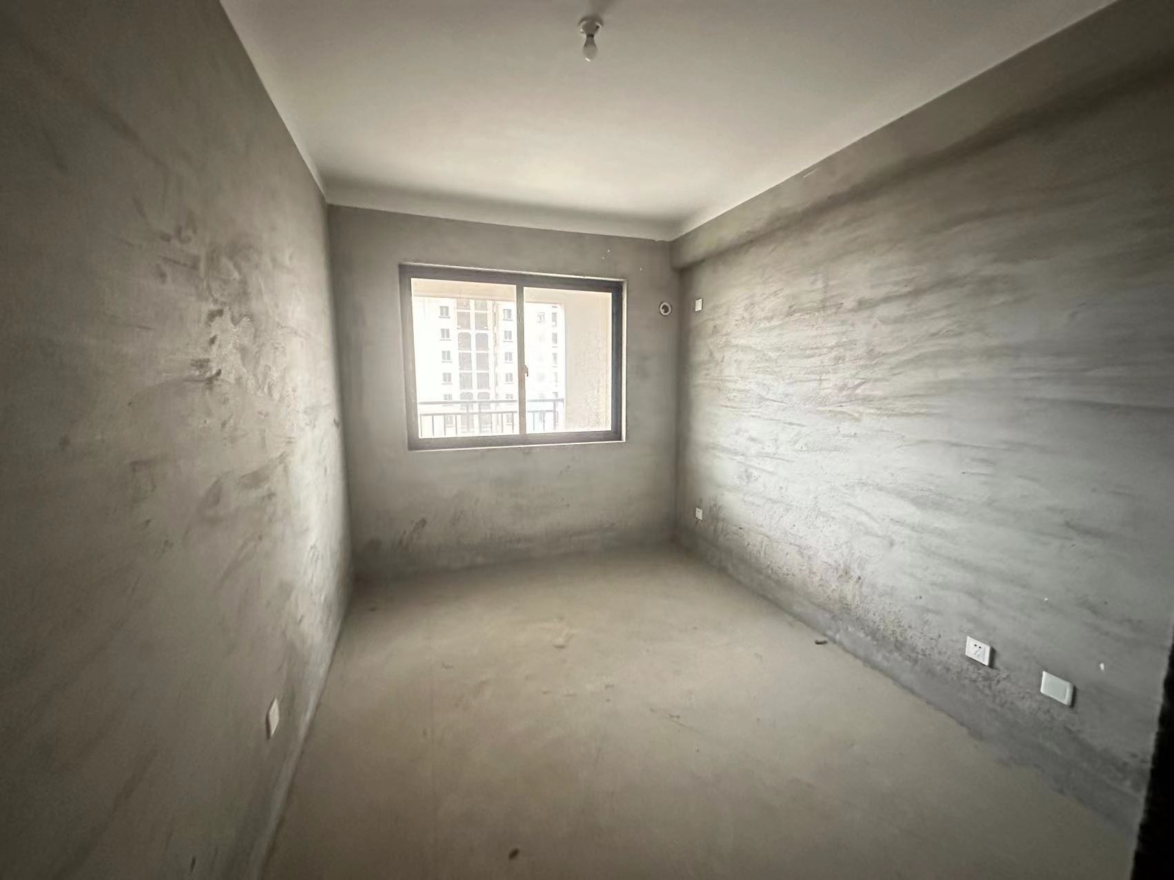 华强城 3室2厅1卫 109.5m&sup2;