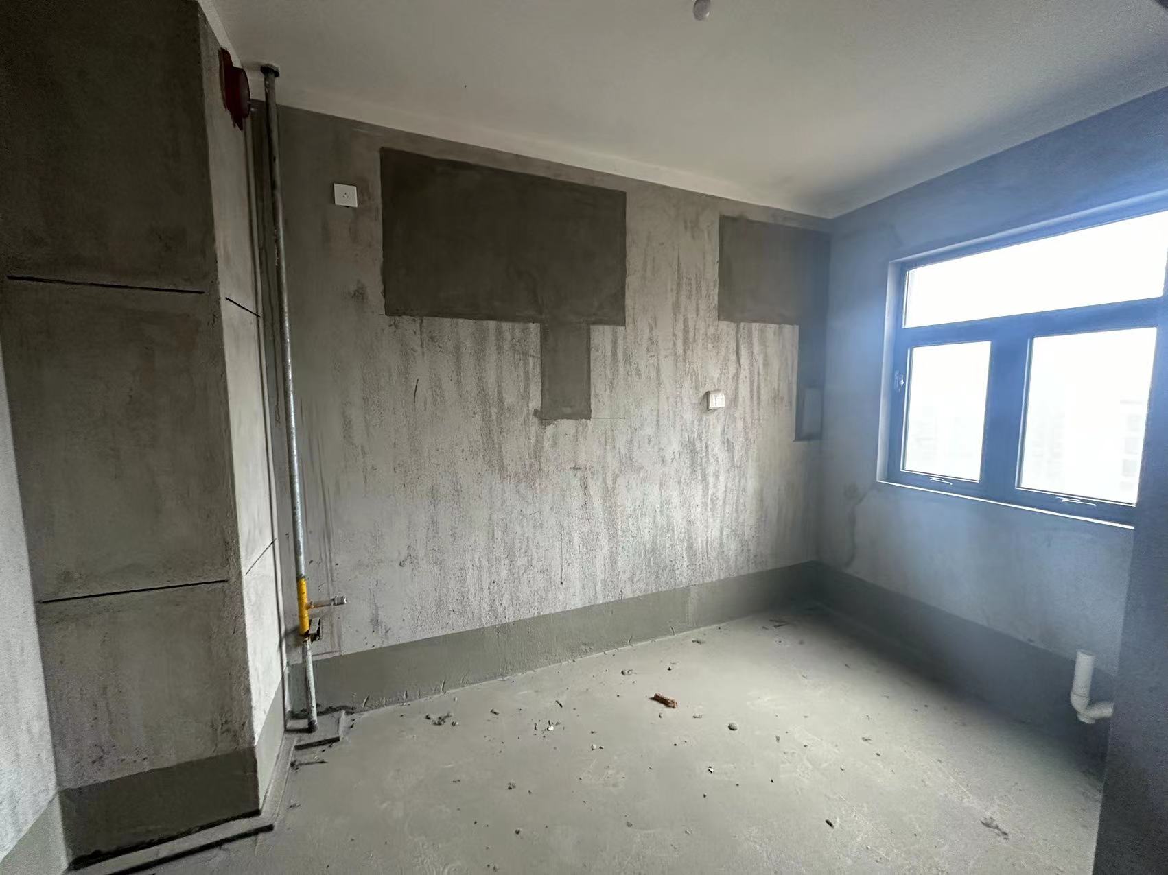 华强城 3室2厅2卫 128m&sup2;