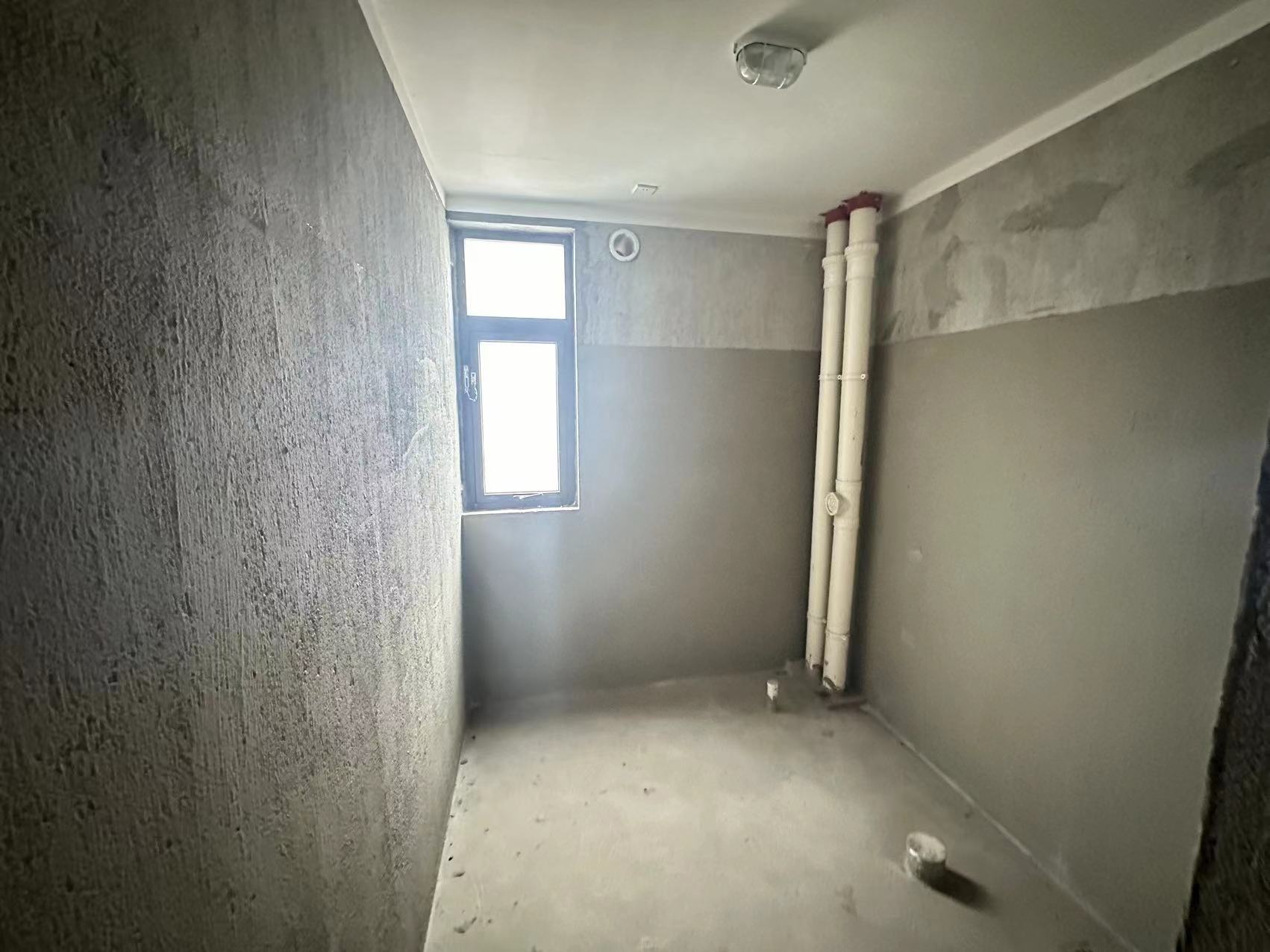华强城 3室2厅2卫 128m&sup2;