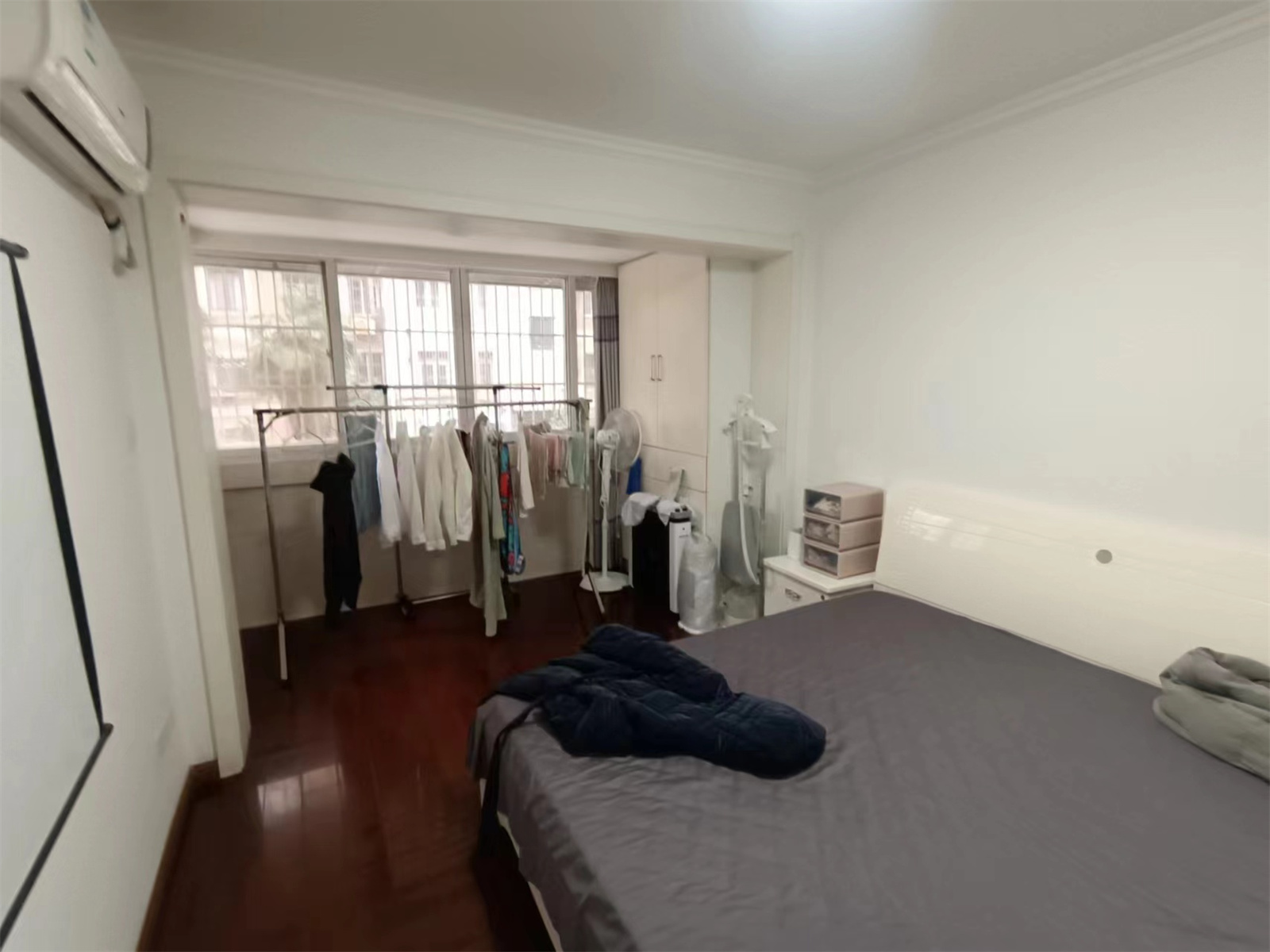 文峰花苑 3室1厅1卫 73.65m&sup2;