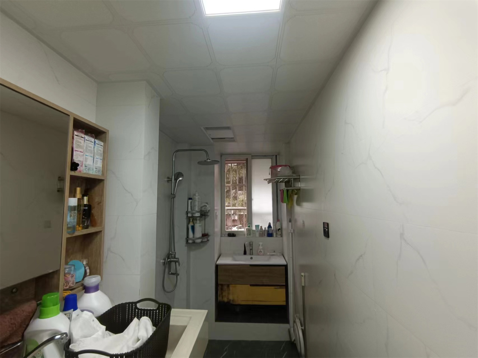 文峰花苑 3室1厅1卫 73.65m&sup2;