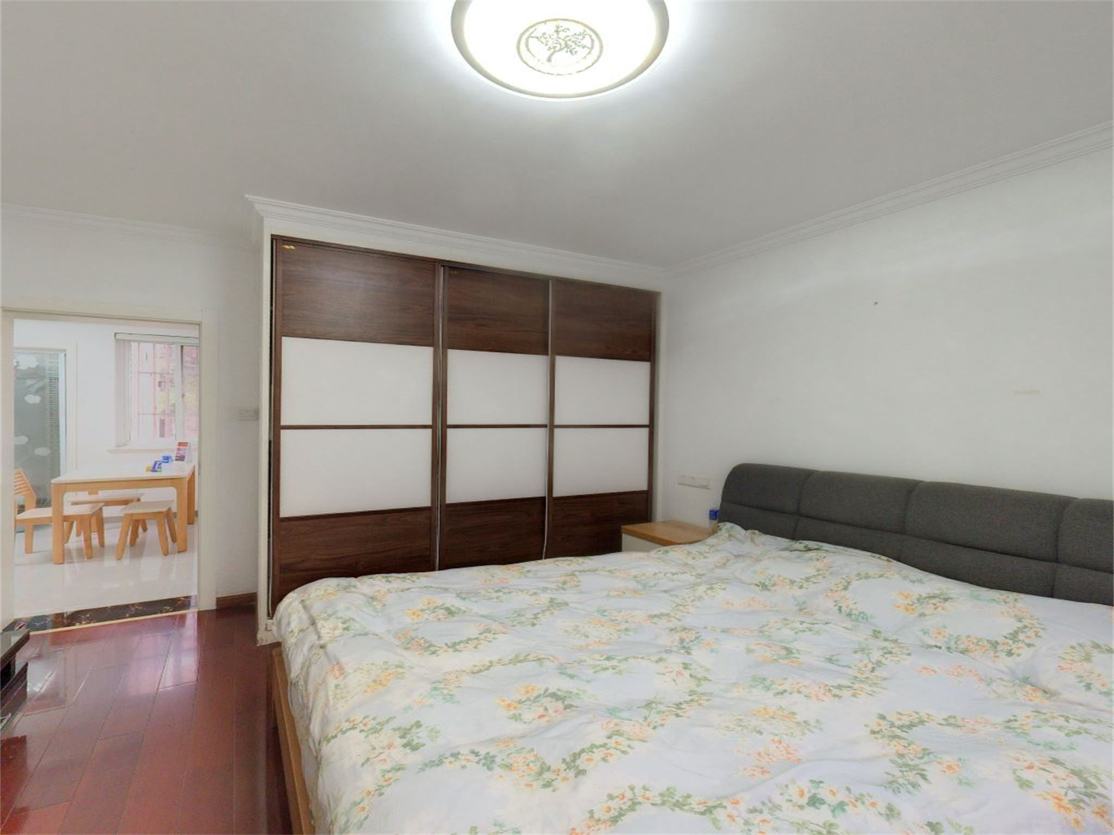 文峰花苑 3室1厅1卫 73.65m&sup2;