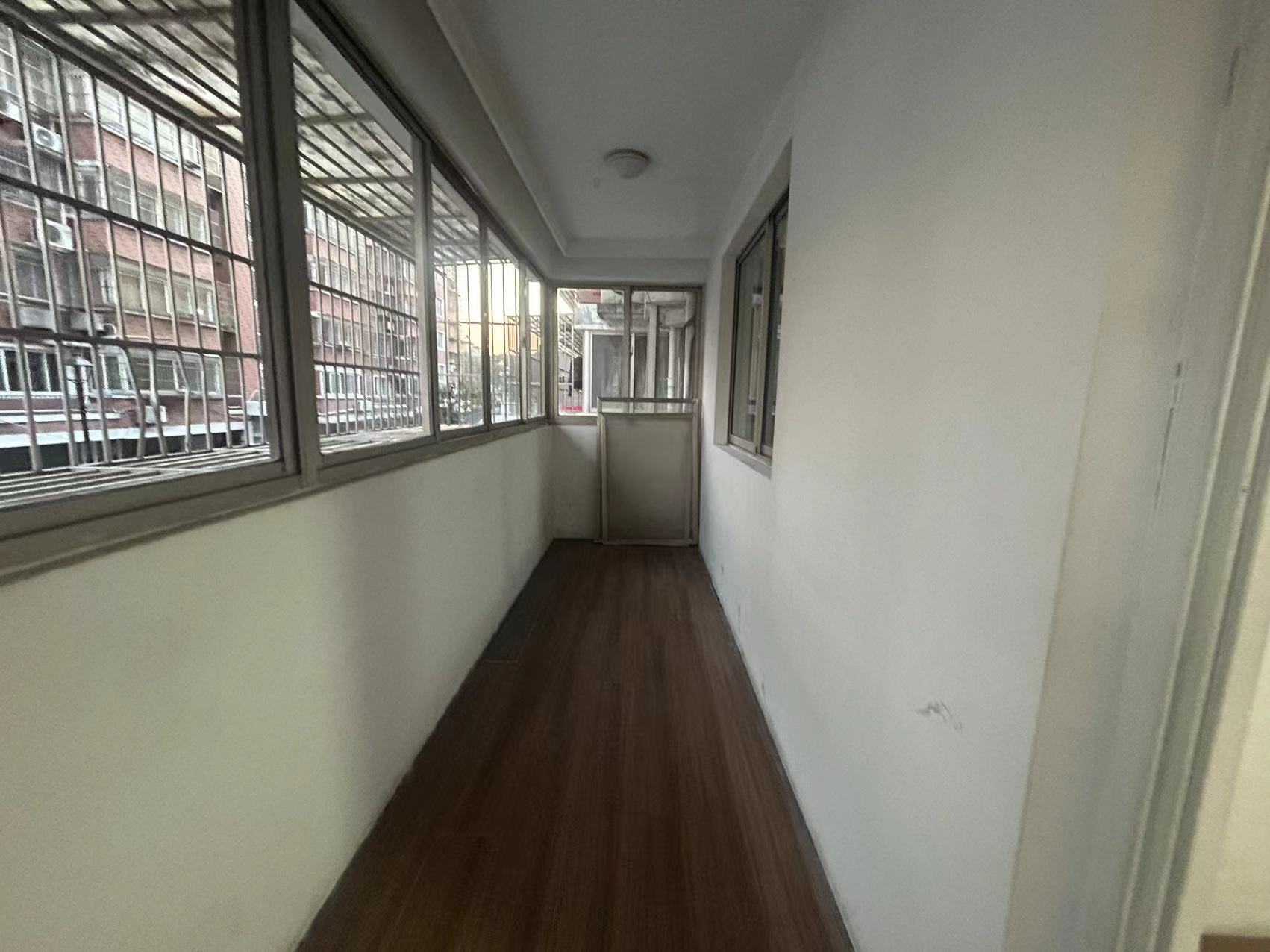 瑞丰花园南区 2室1厅1卫 100m&sup2;