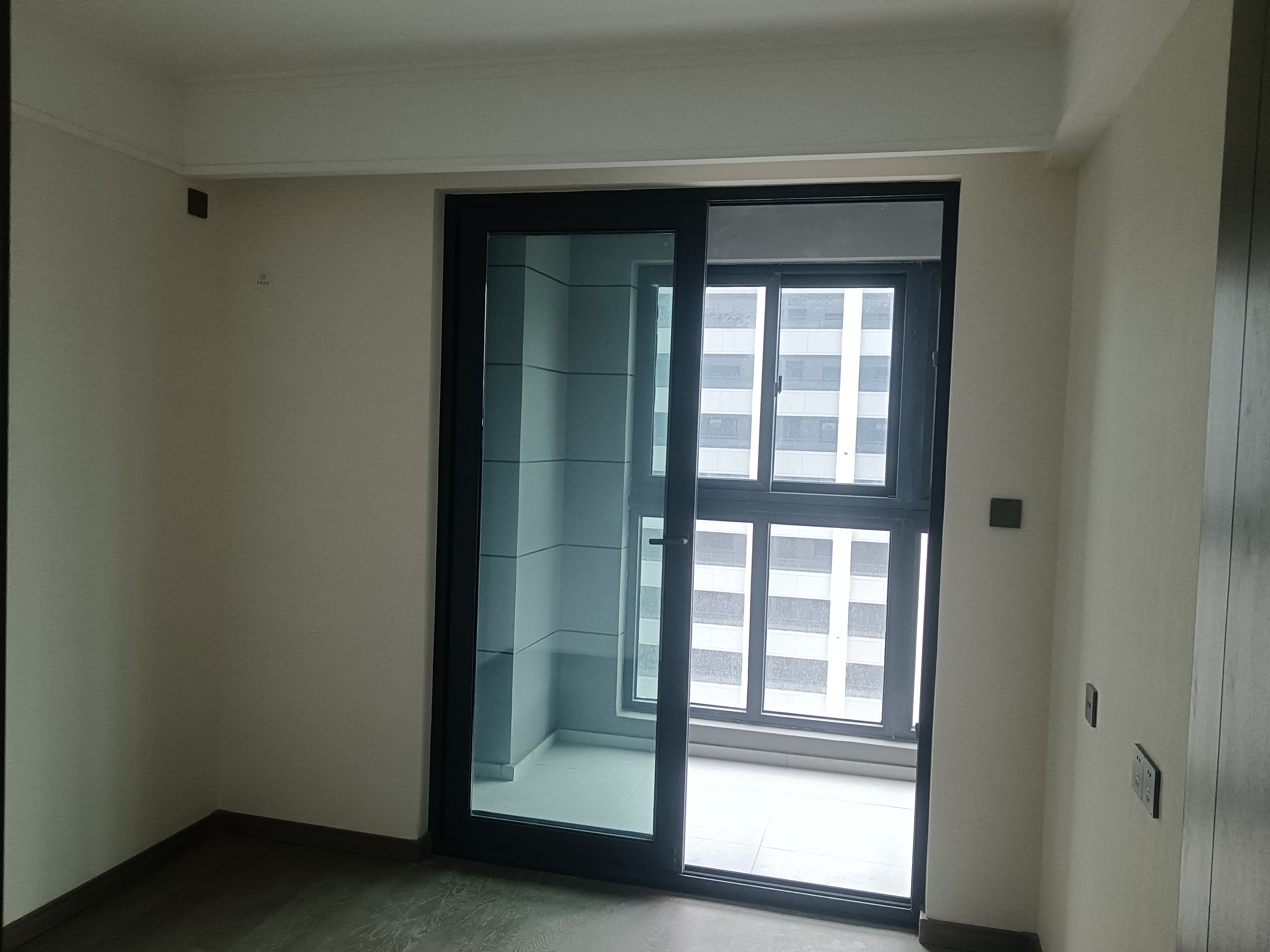 万科未来之光 3室2厅1卫 100m&sup2;