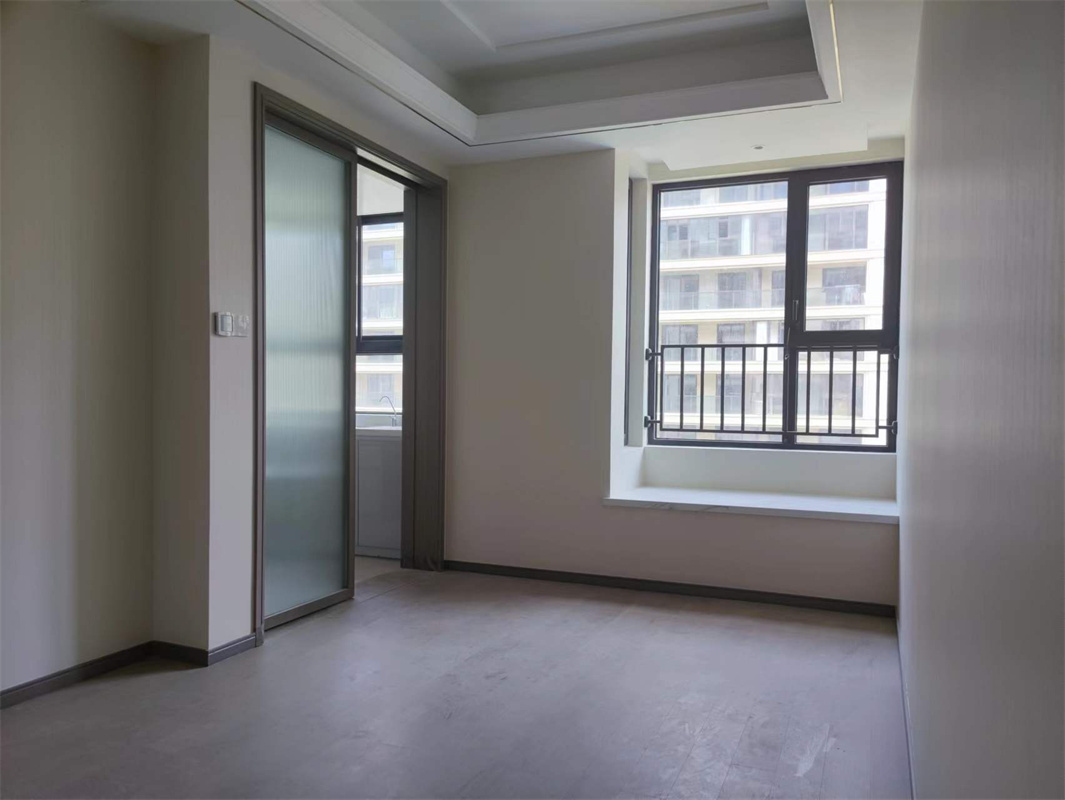 绿城&middot;诚园 3室2厅2卫 131m&sup2;