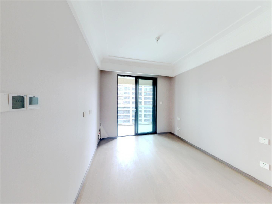 绿城&middot;诚园 3室2厅2卫 131m&sup2;