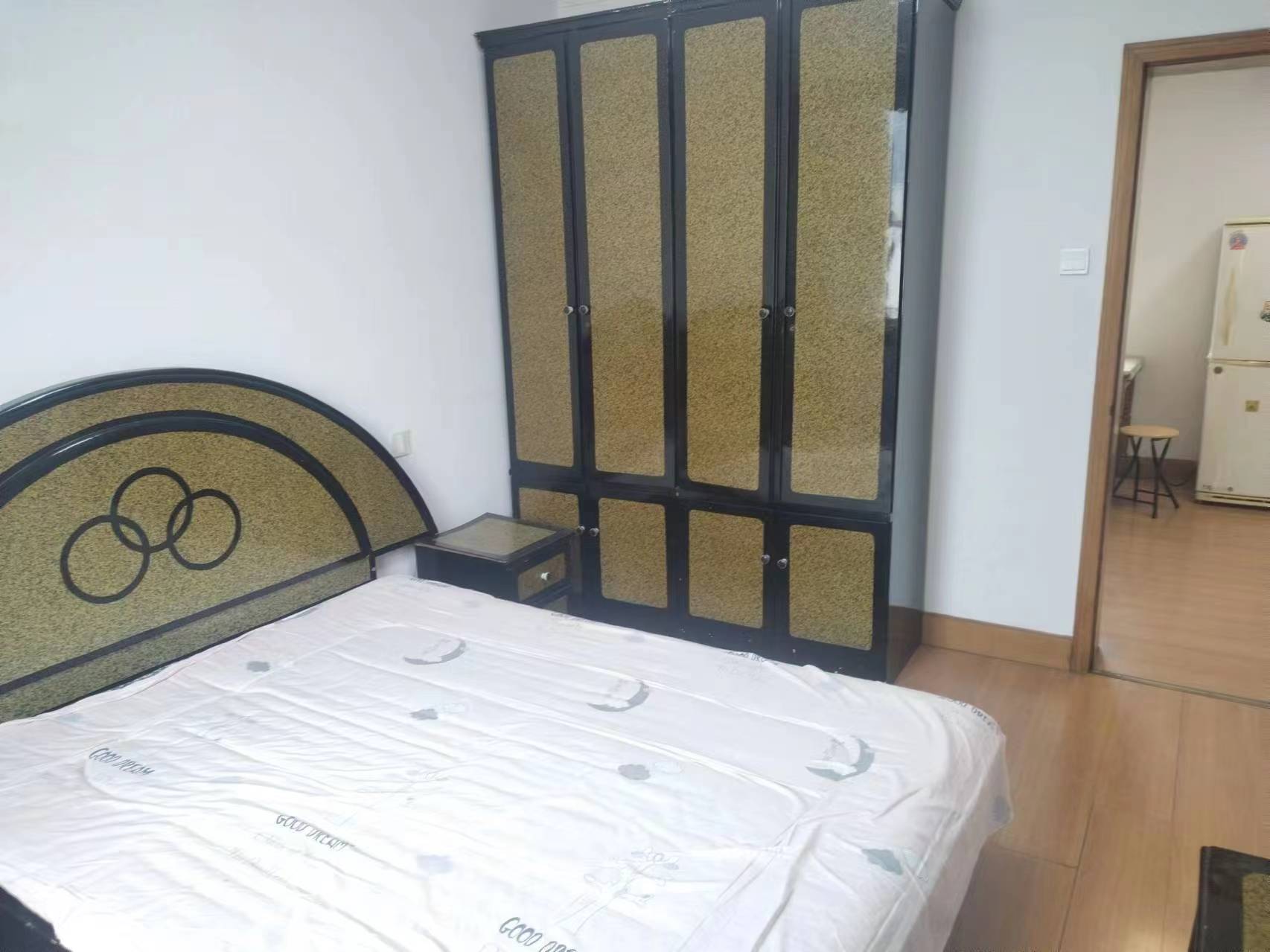 学田南苑 2室1厅1卫 72m&sup2;