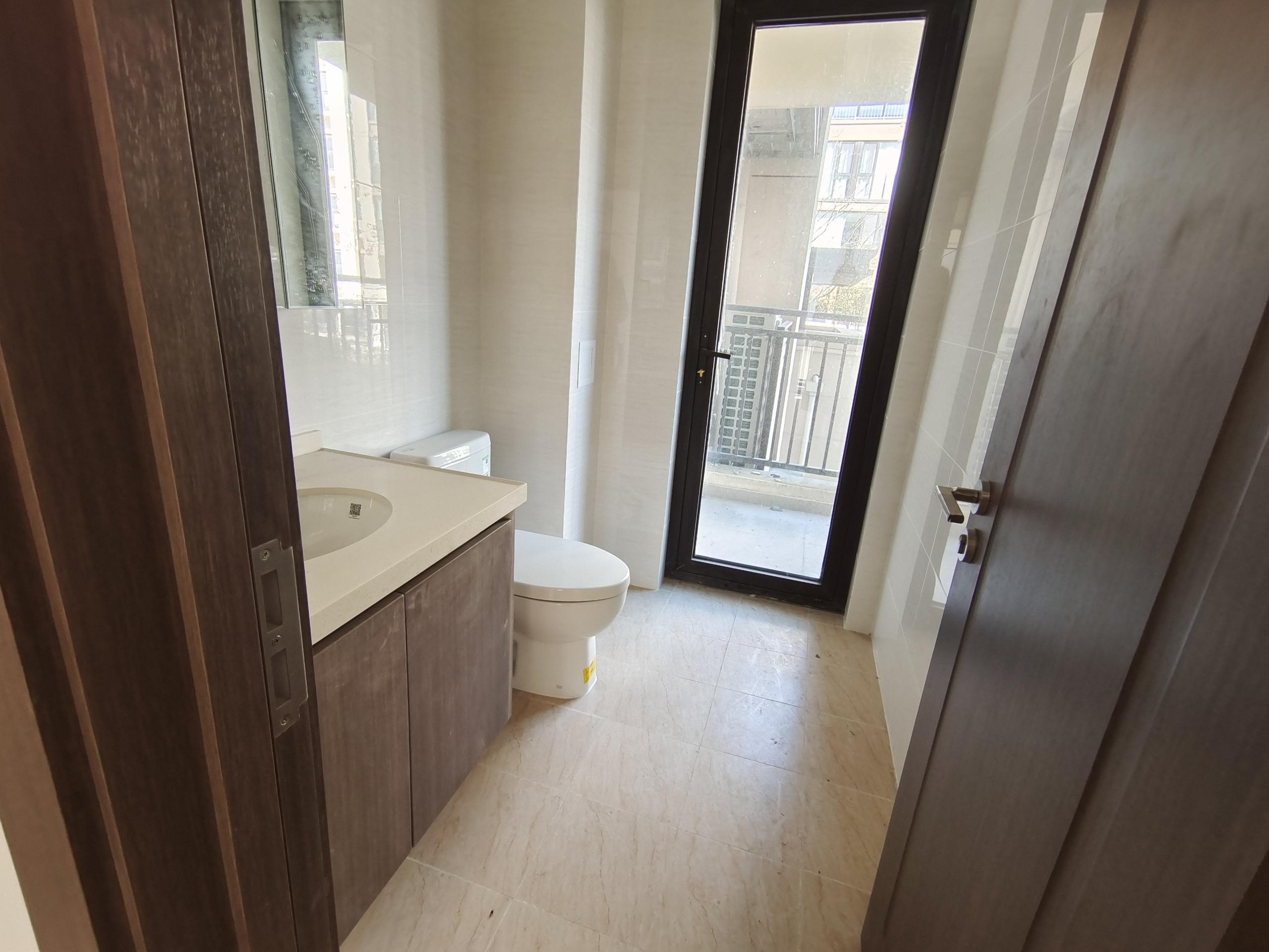 春风南岸东园 5室2厅3卫 167m&sup2;