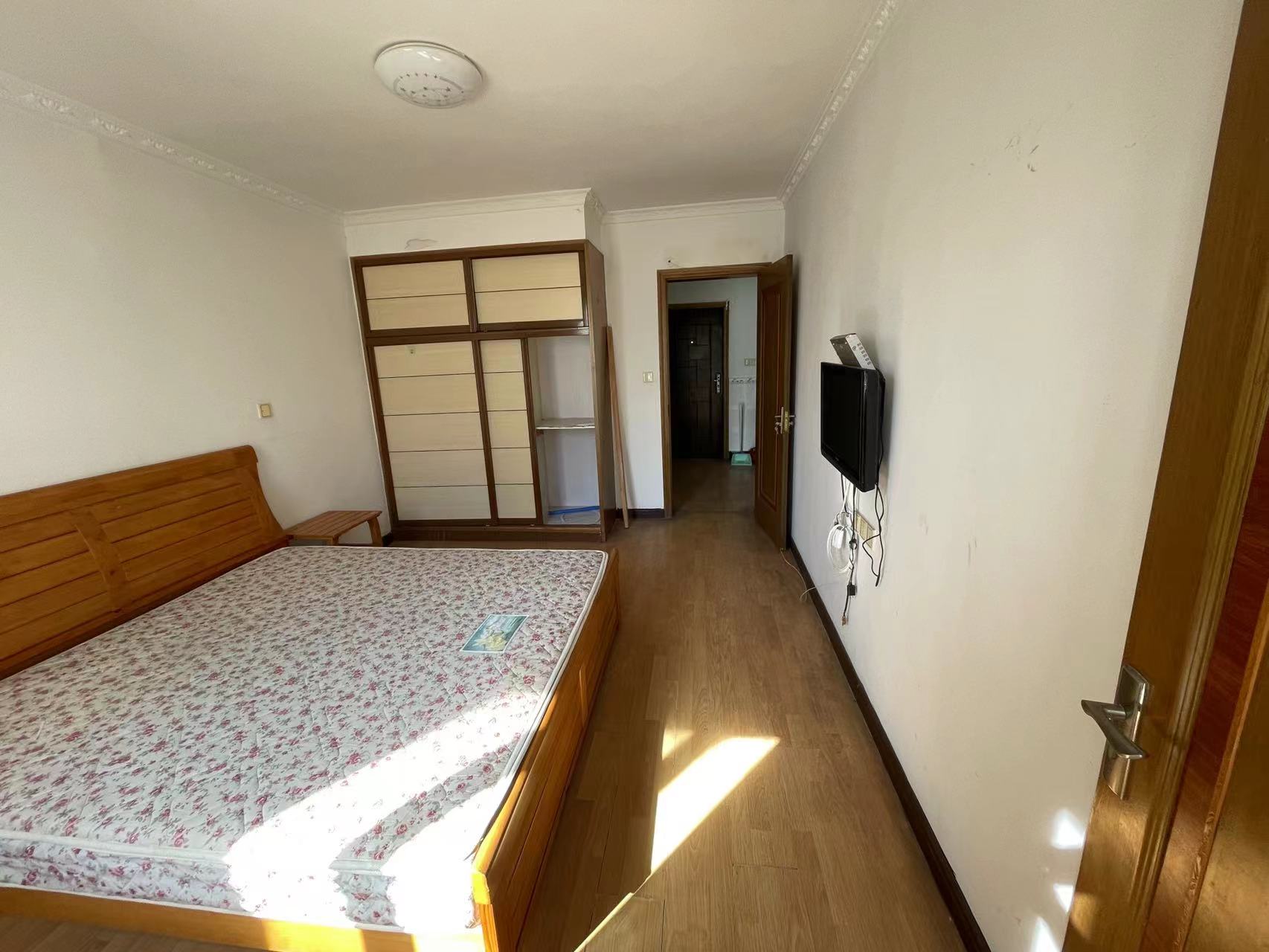 易家桥新村 2室1厅1卫 65.76m&sup2;