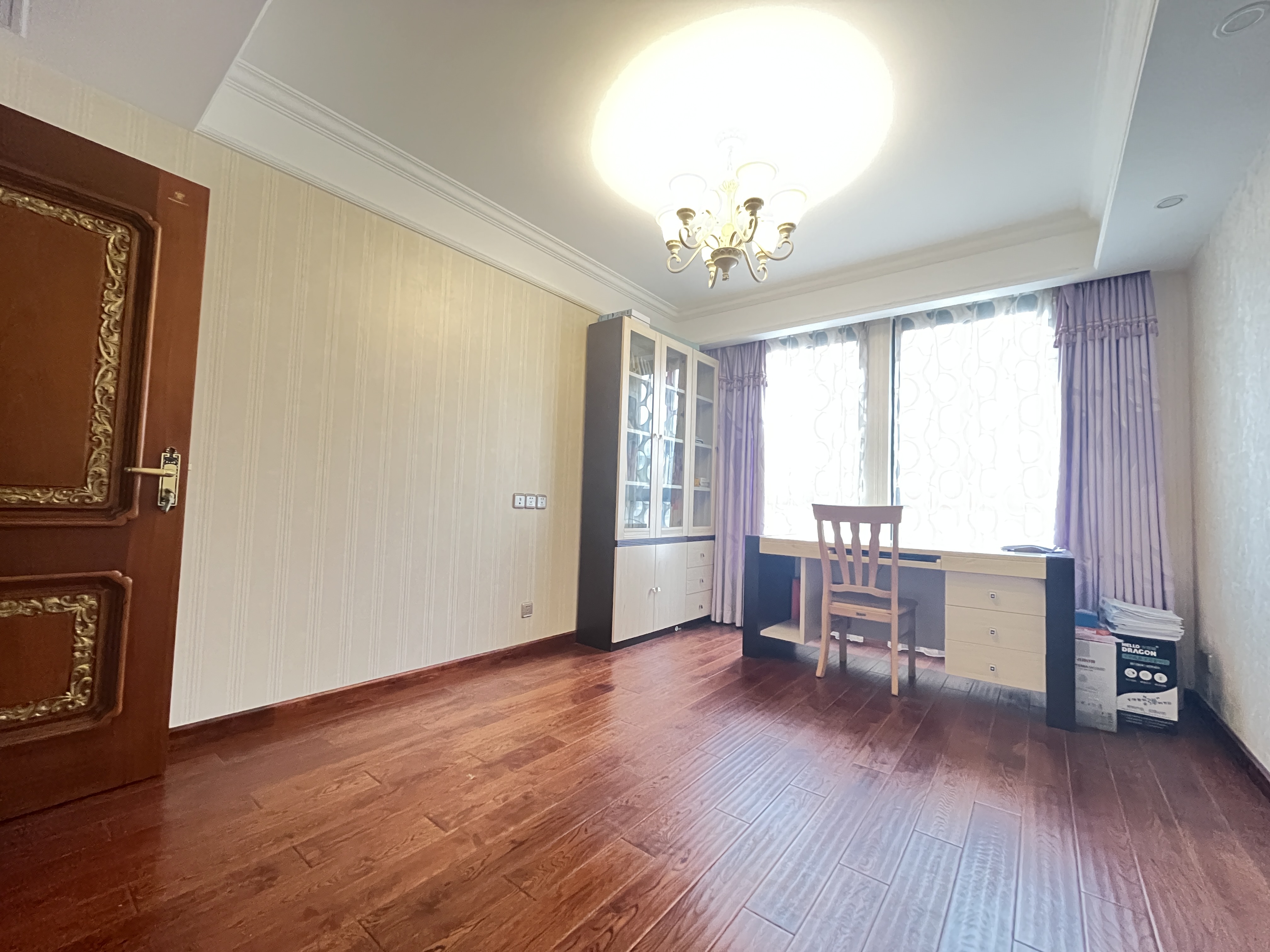 友谊嘉御龙庭 4室2厅2卫 200.2m&sup2;