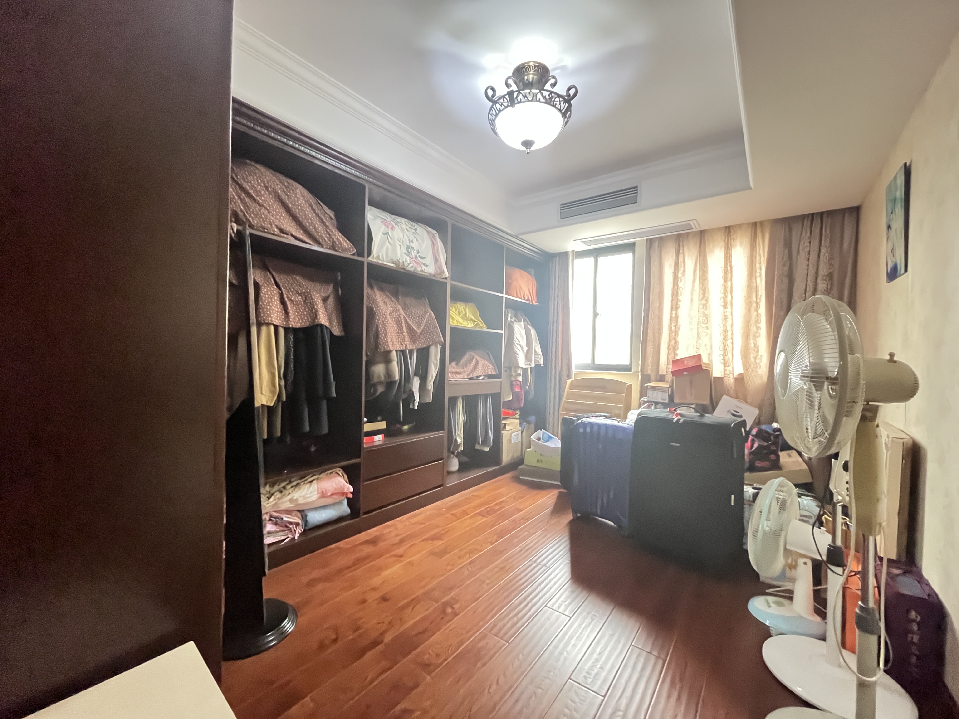 友谊嘉御龙庭 4室2厅2卫 200.2m&sup2;