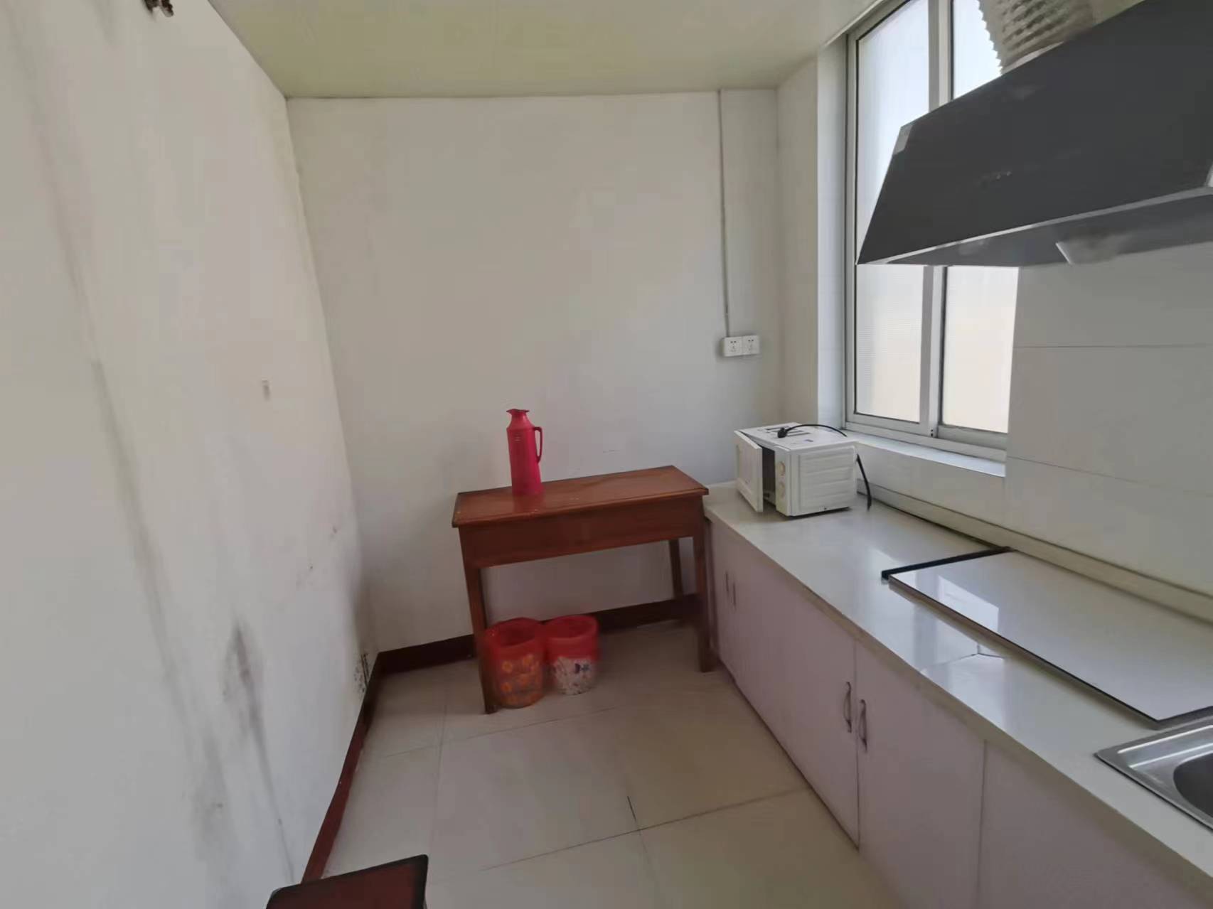 地区机关宿舍 2室1厅1卫 57.00m&sup2;