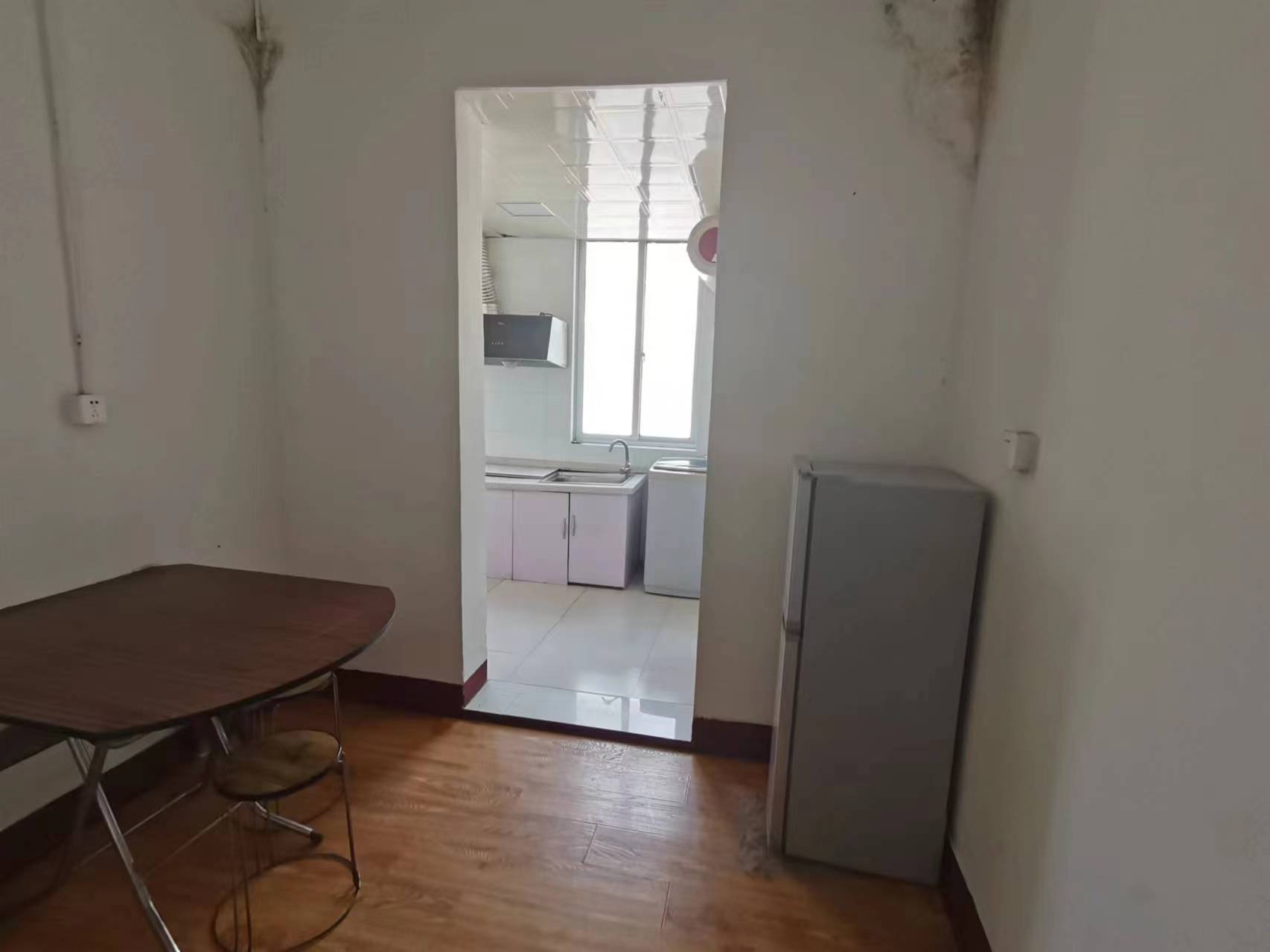 地区机关宿舍 2室1厅1卫 57.00m&sup2;