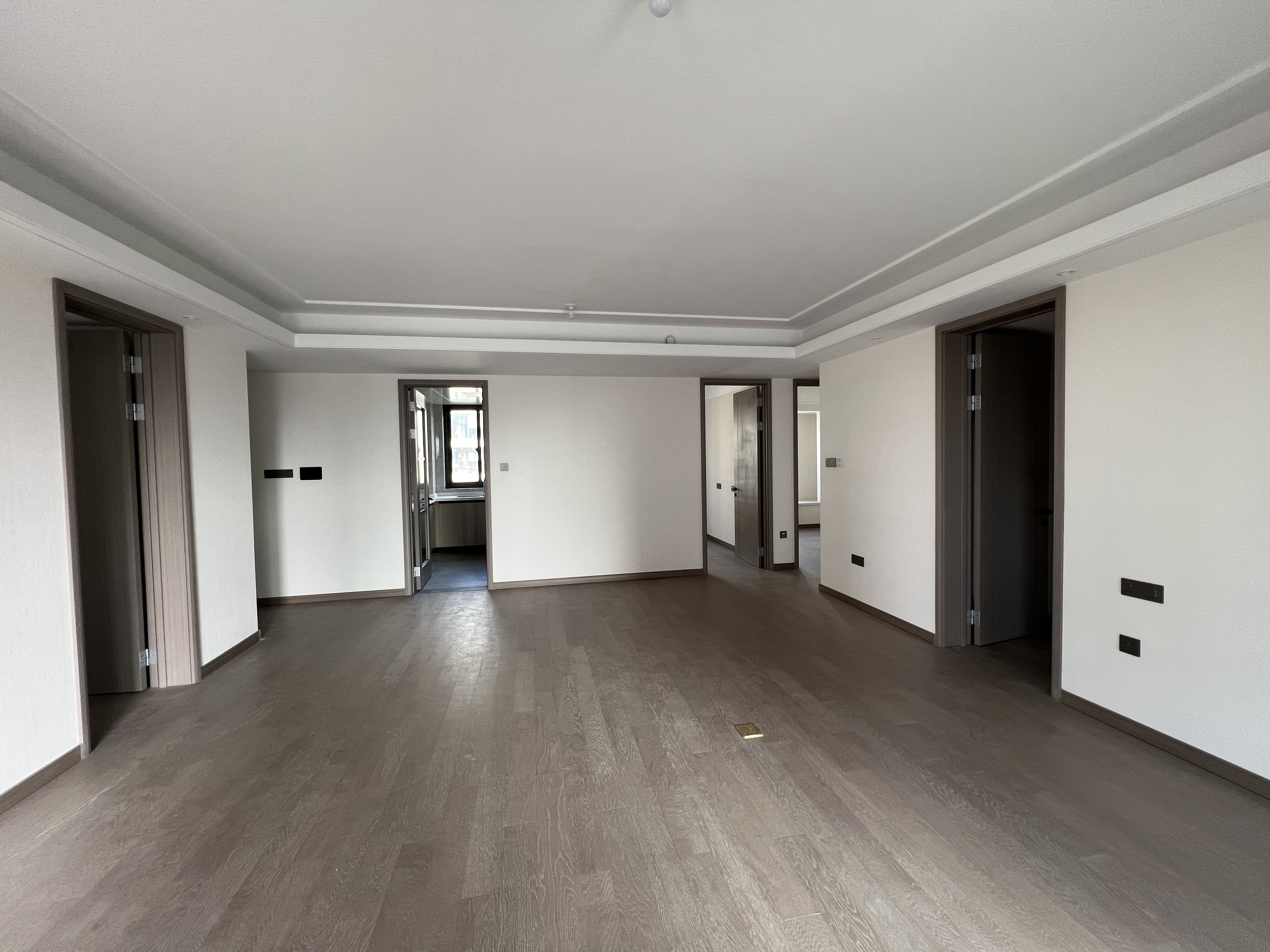 万科时代之光 4室2厅2卫 130m&sup2;