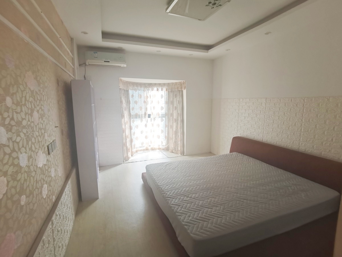中南世纪城北区 2室2厅1卫 121.73m&sup2;
