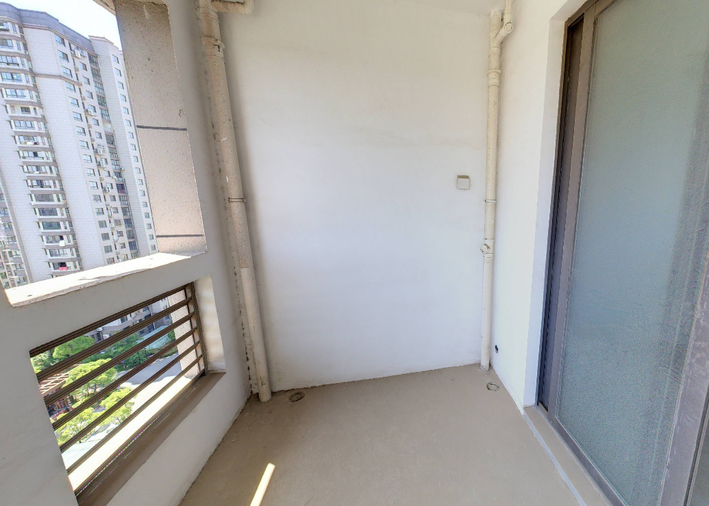 星源名苑 4室2厅2卫 135.6m&sup2;